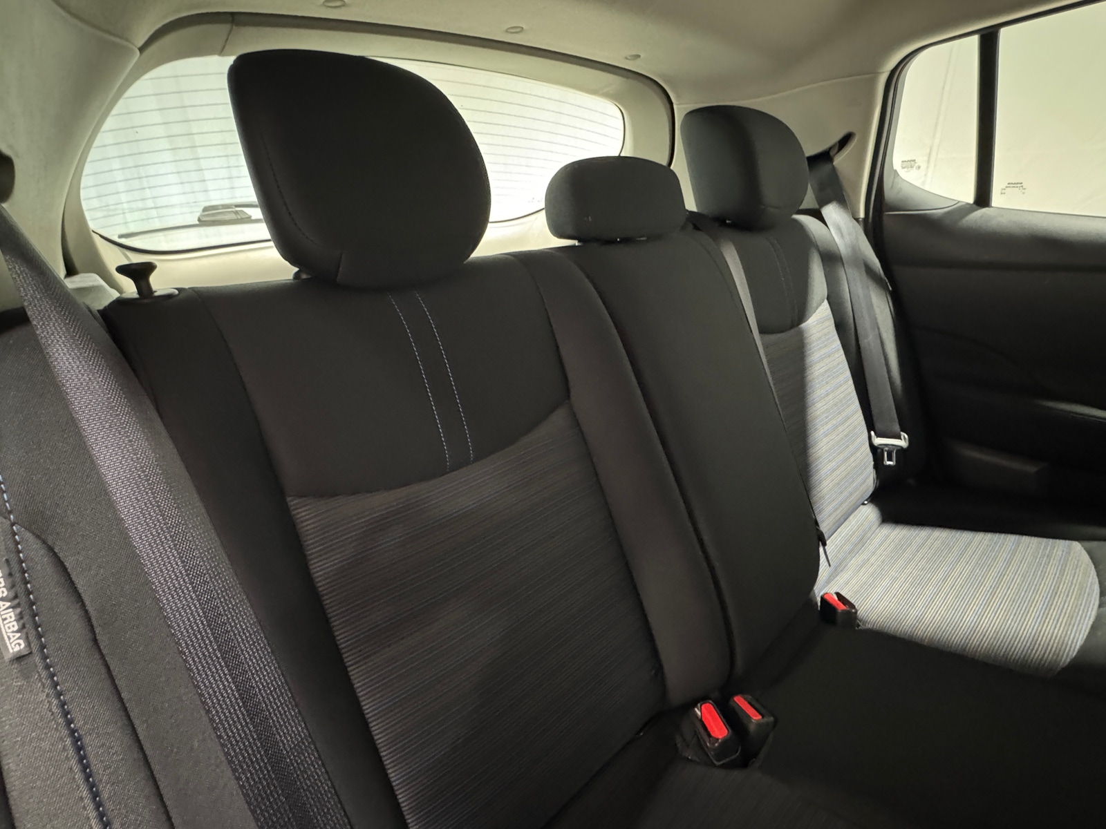 Thumbnail: 2022 Nissan Leaf - 6