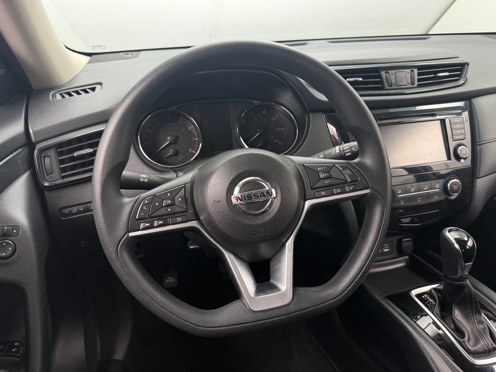 Thumbnail: 2018 Nissan Rogue - 5