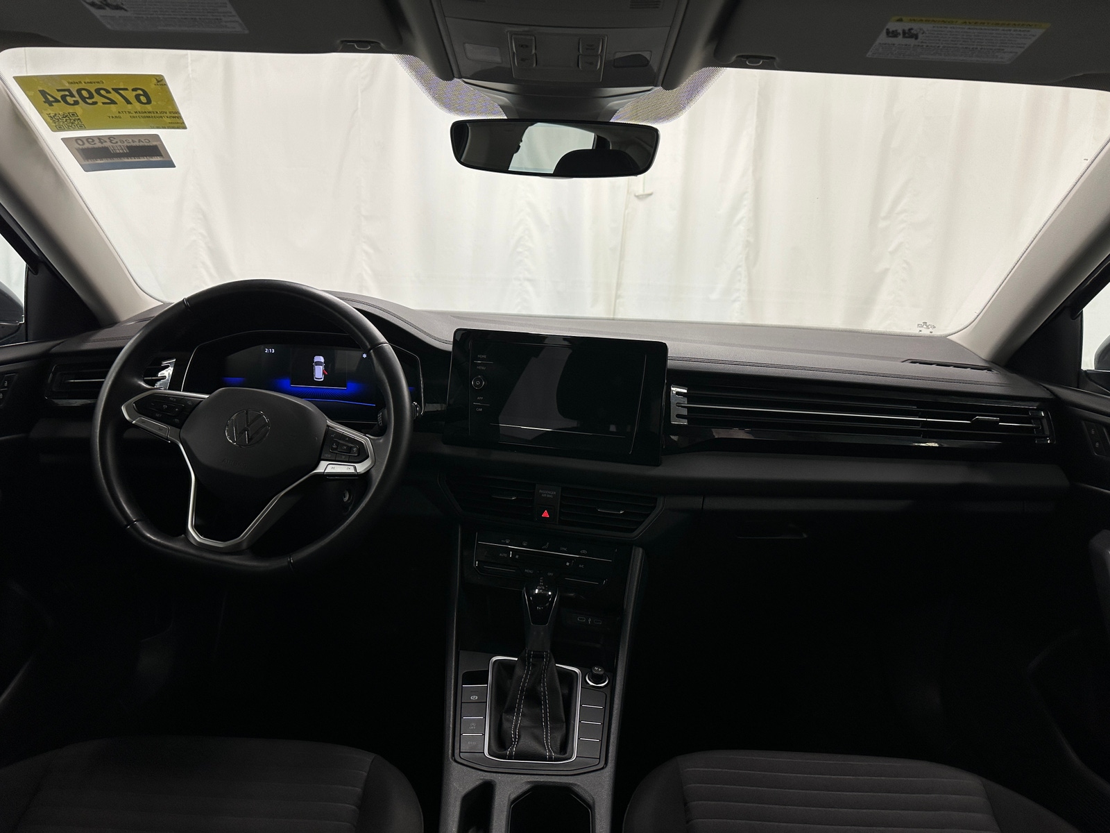 Thumbnail: 2025 Volkswagen Jetta - 3