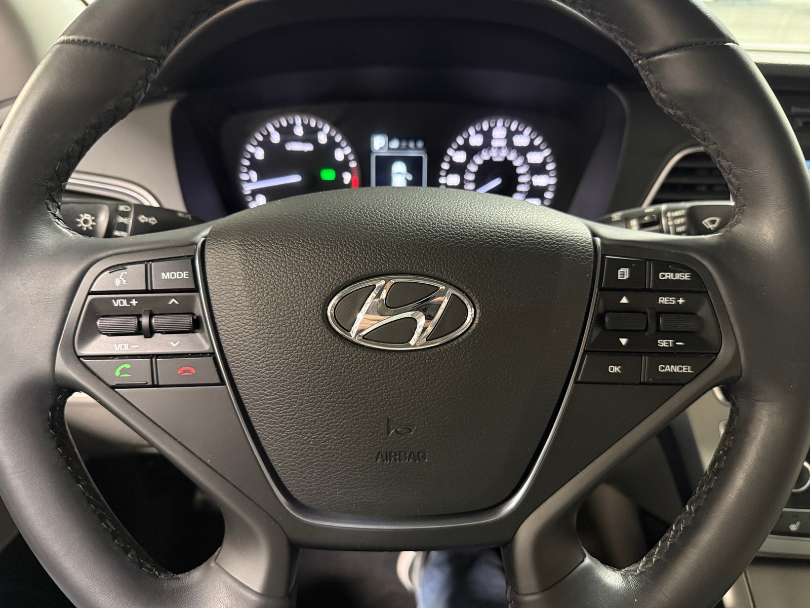 Thumbnail: 2017 Hyundai Sonata - 5