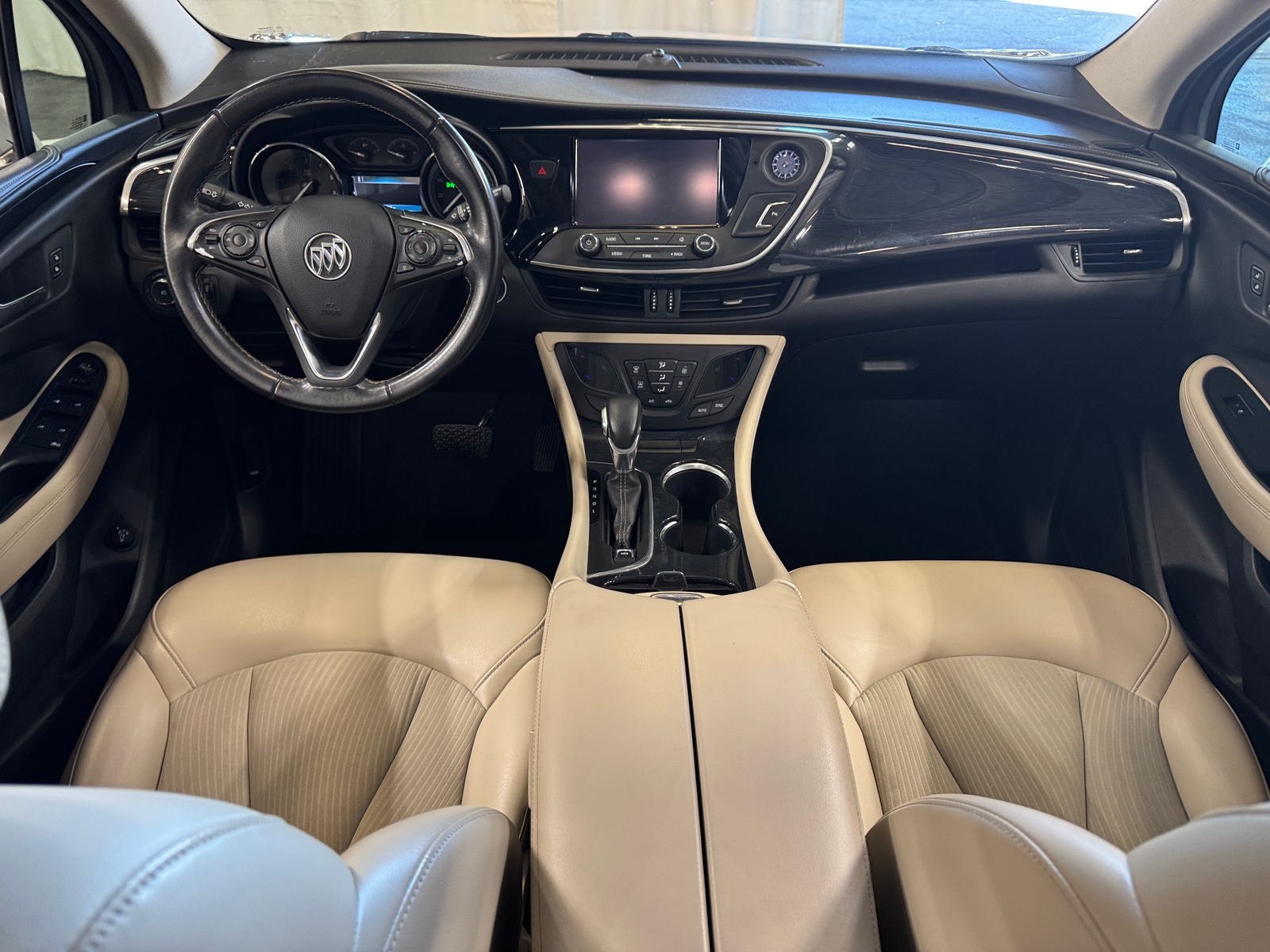 Thumbnail: 2017 Buick Envision - 2