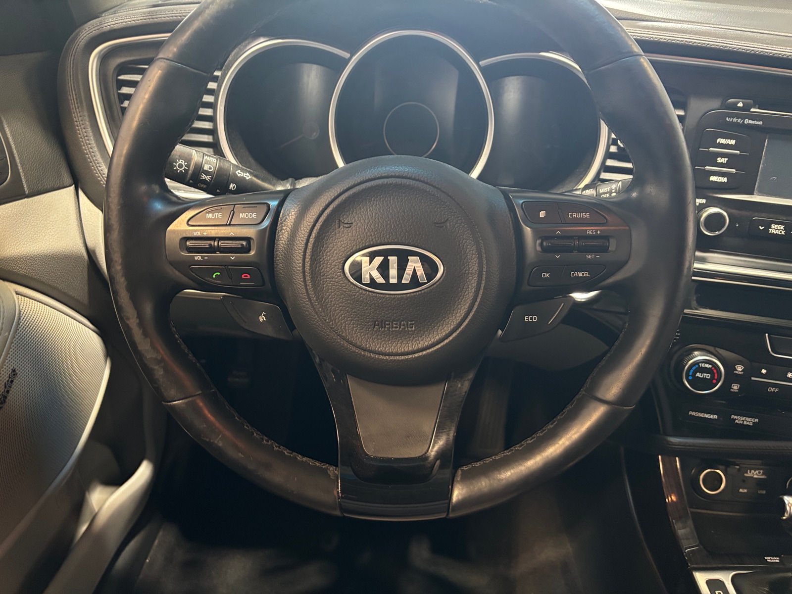 Thumbnail: 2015 Kia Optima - 4