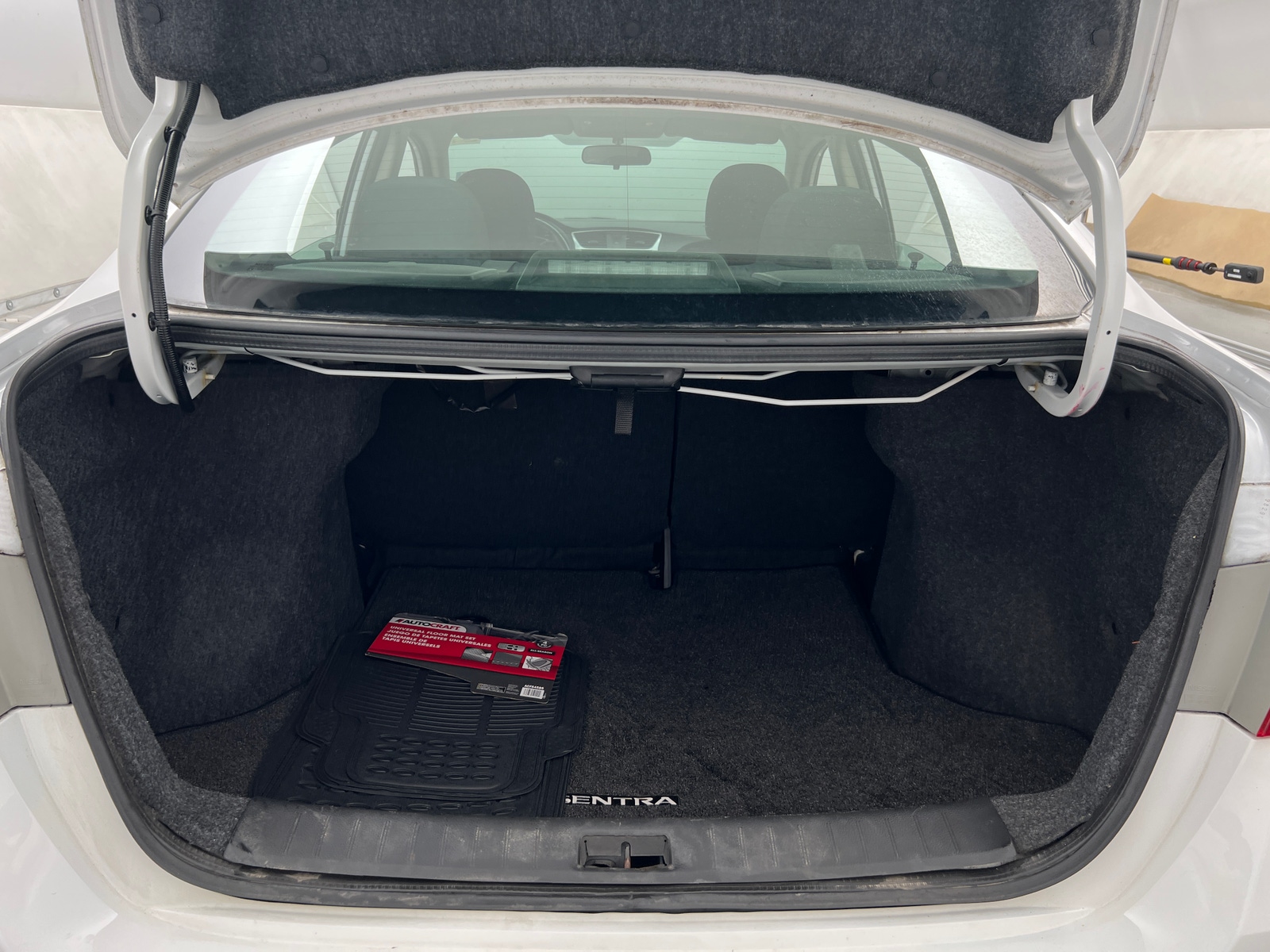 Thumbnail: 2019 Nissan Sentra - 7