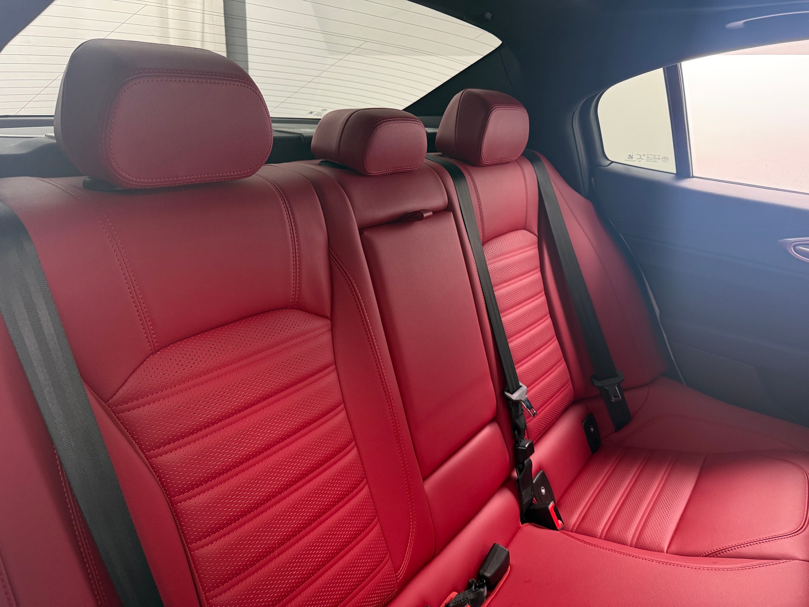 Thumbnail: 2024 Alfa Romeo Giulia - 5