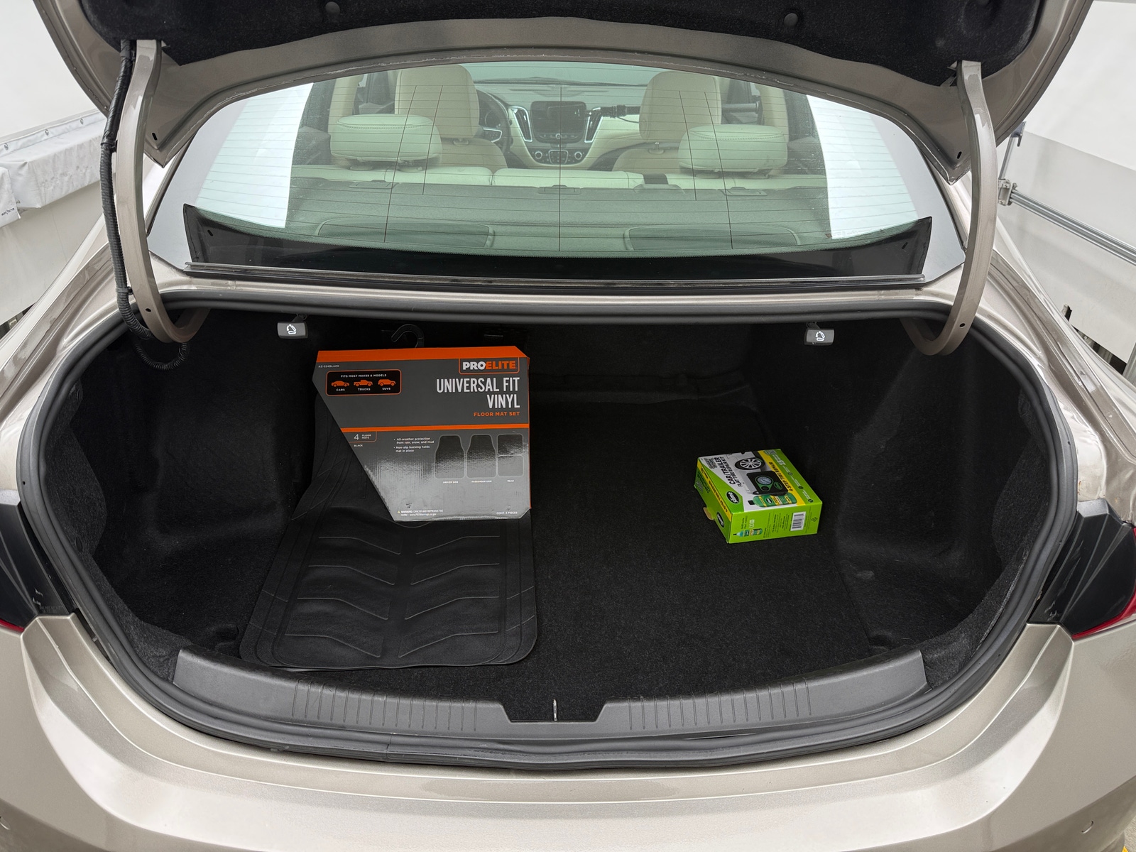 Thumbnail: 2024 Chevrolet Malibu - 6