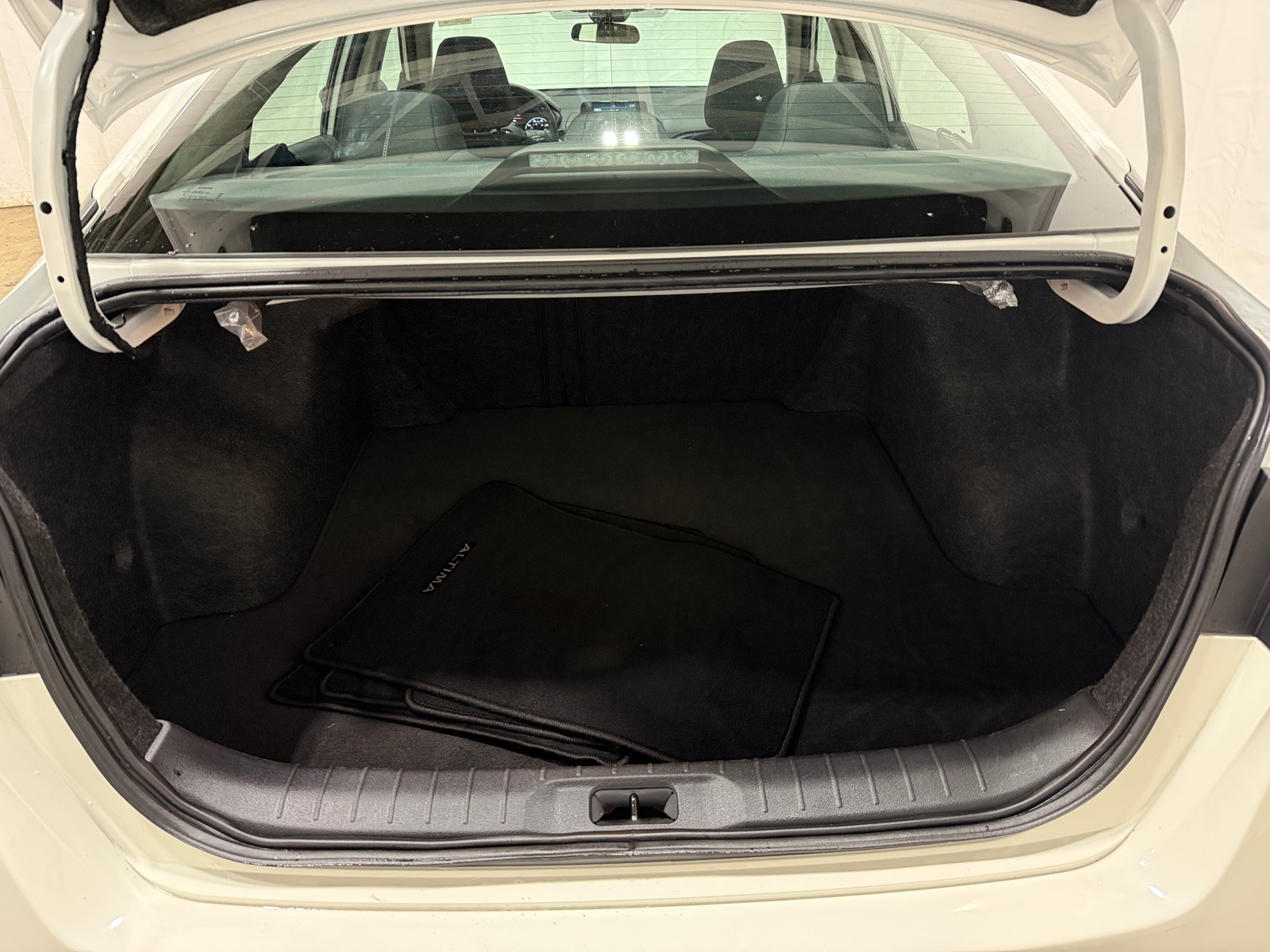 Thumbnail: 2024 Nissan Altima - 7