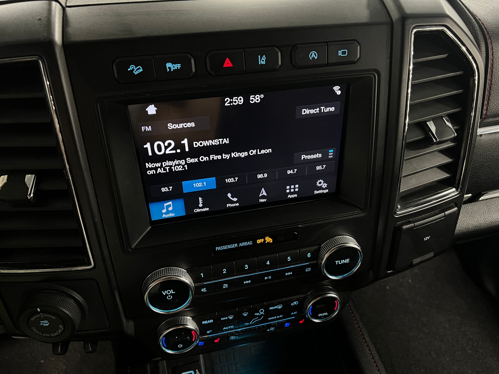 Thumbnail: 2019 Ford Expedition - 3