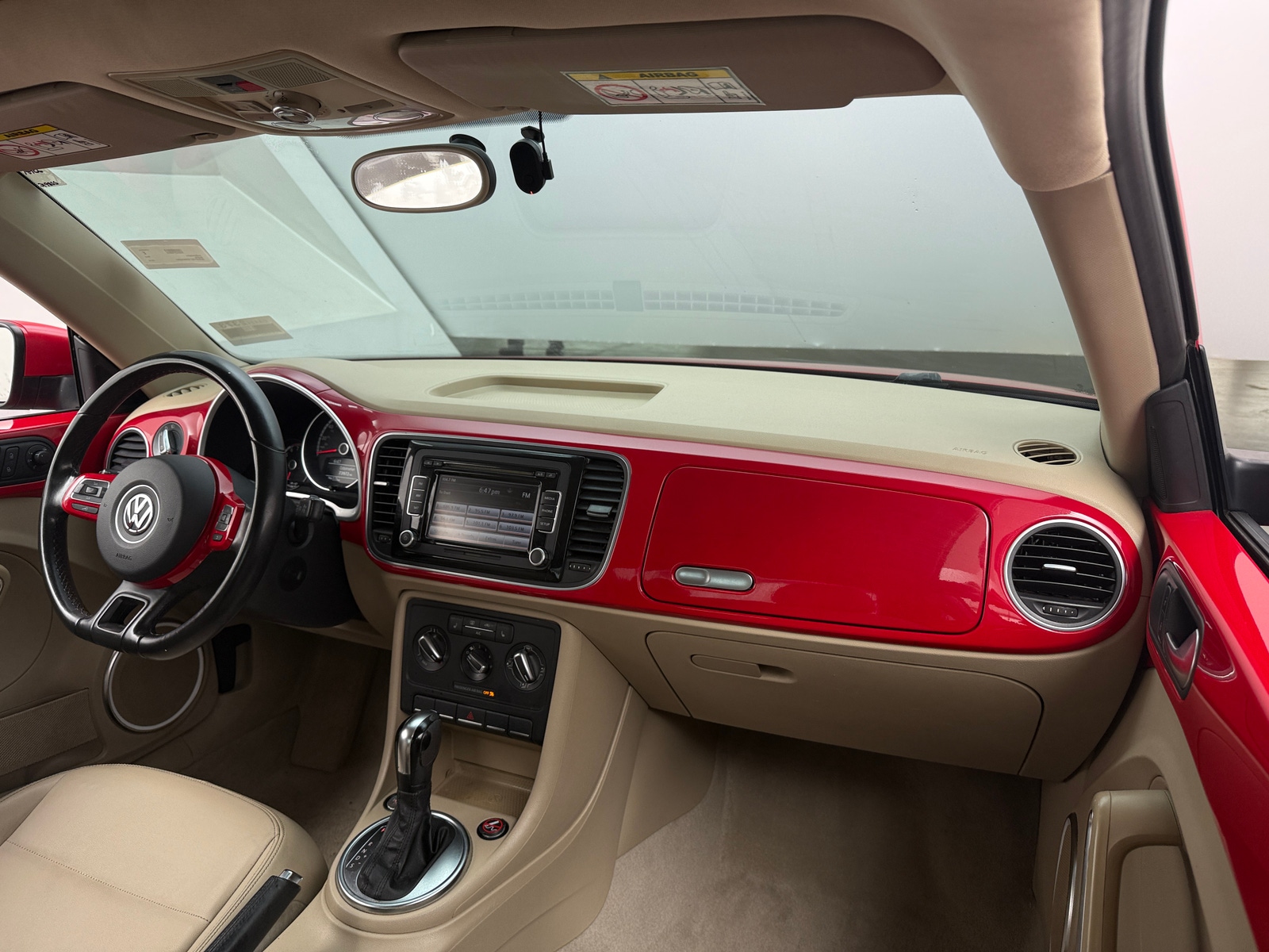 Thumbnail: 2014 Volkswagen Beetle - 2