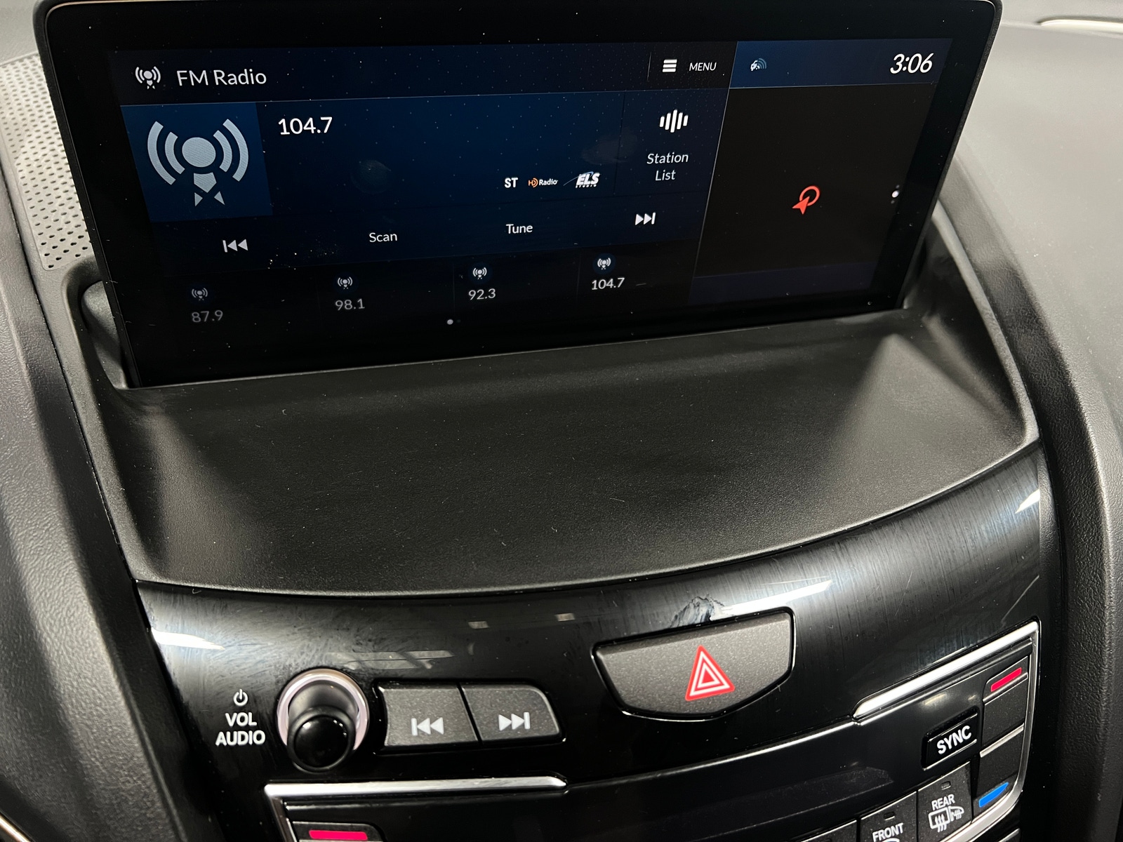 Thumbnail: 2021 Acura RDX - 3