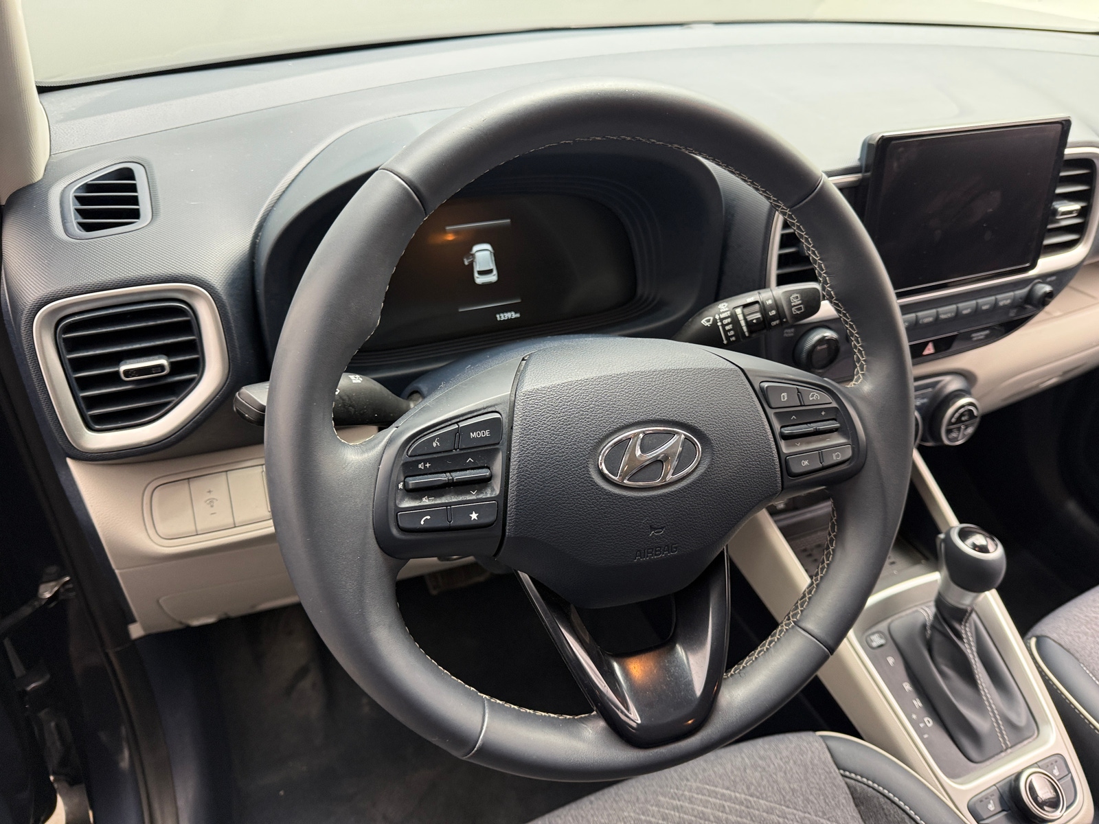 Thumbnail: 2024 Hyundai Venue - 5