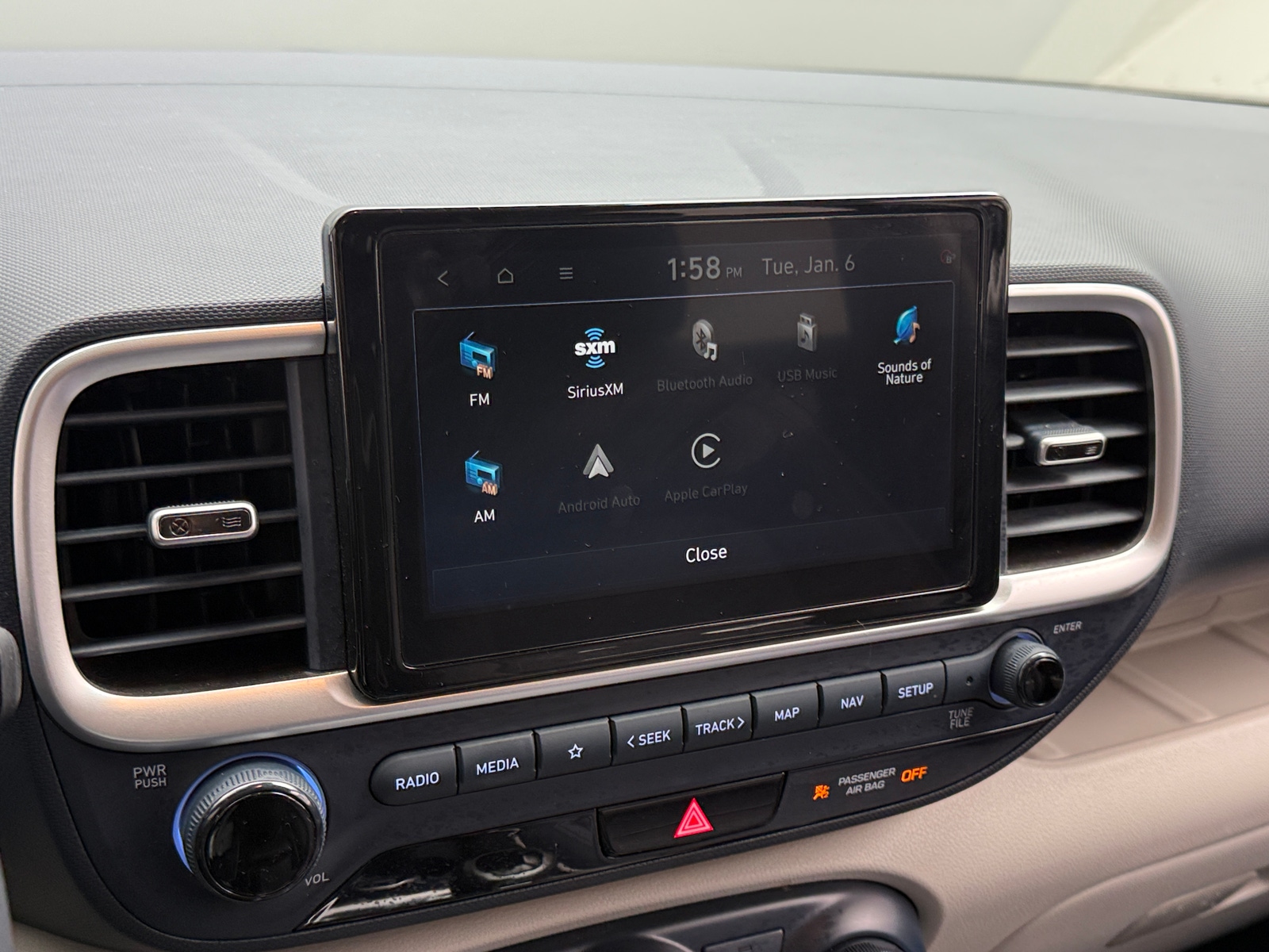 Thumbnail: 2024 Hyundai Venue - 4