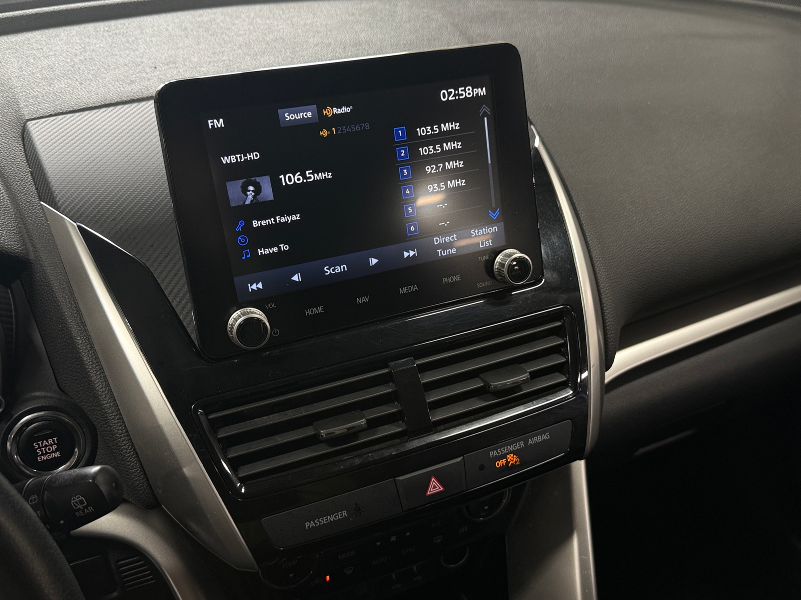 Thumbnail: 2024 Mitsubishi Eclipse Cross - 3