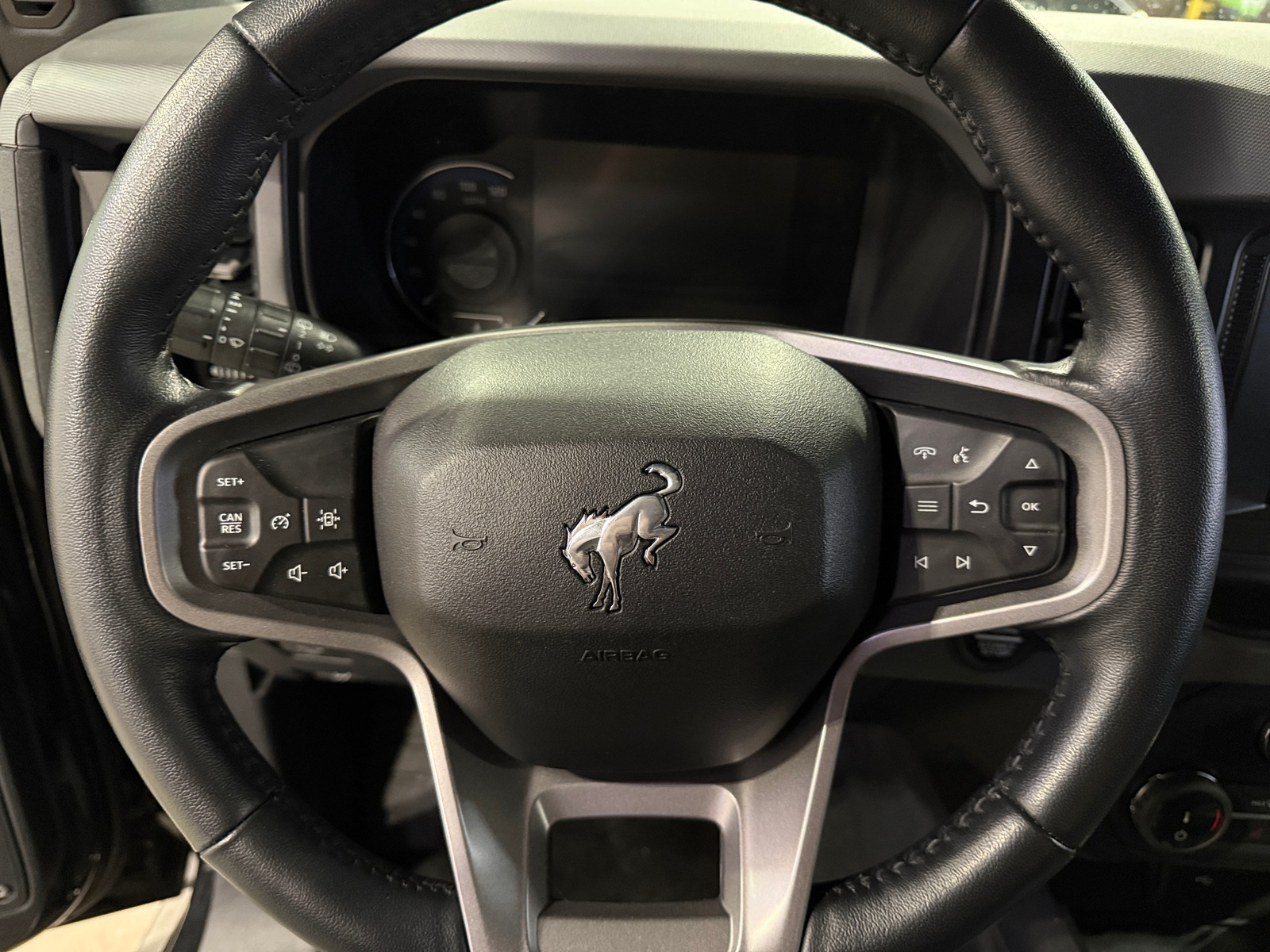 Thumbnail: 2022 Ford Bronco - 5