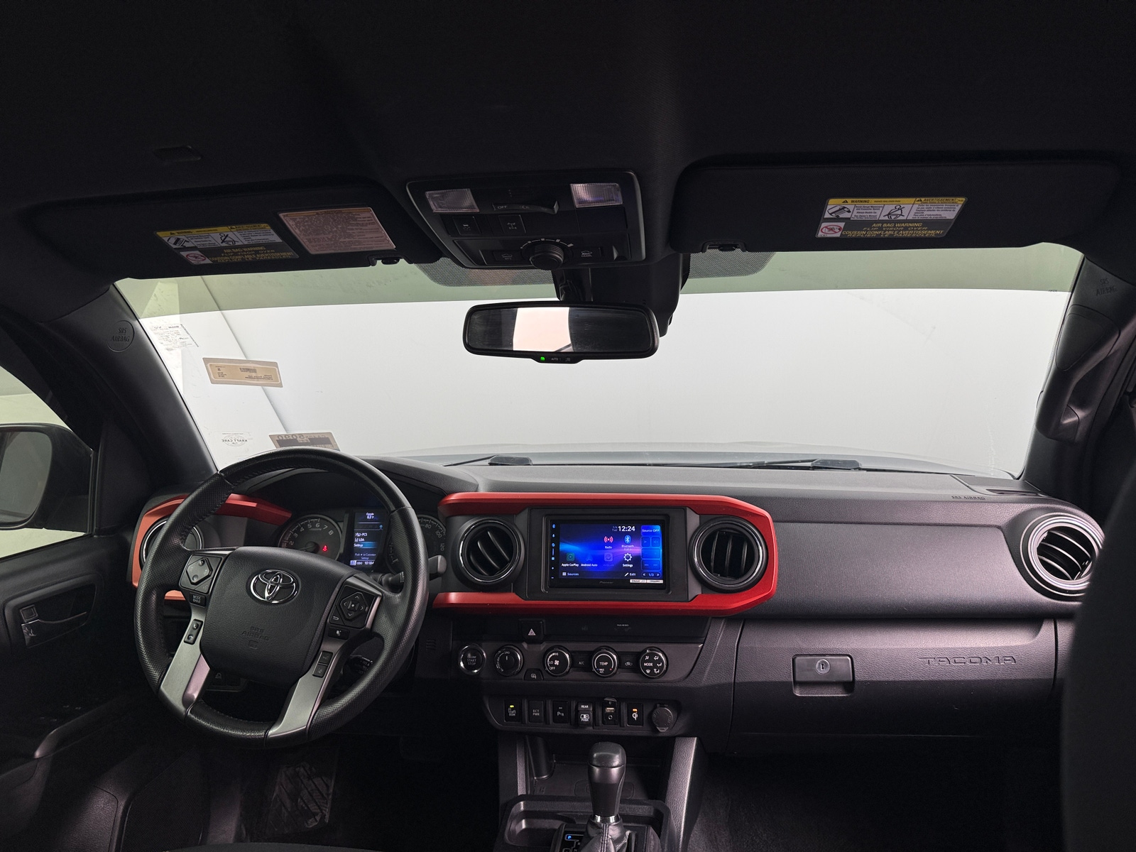 Thumbnail: 2019 Toyota Tacoma - 3