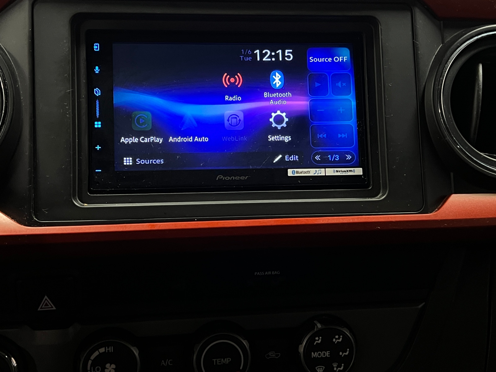 Thumbnail: 2019 Toyota Tacoma - 4