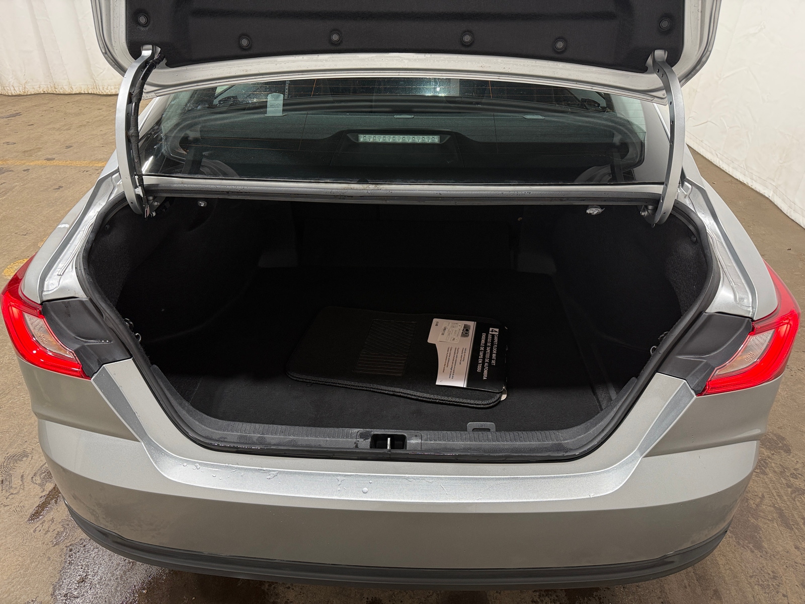 Thumbnail: 2025 Toyota Camry - 7