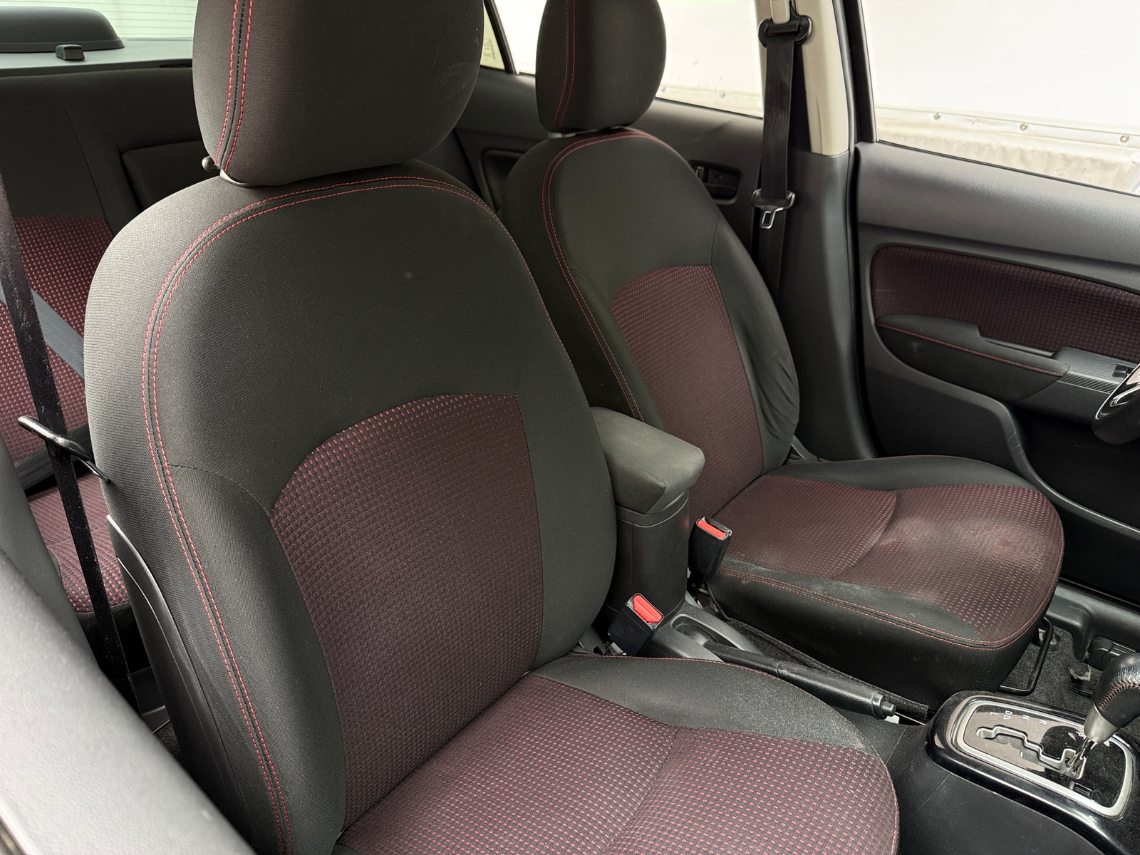 Thumbnail: 2022 Mitsubishi Mirage G4 - 2