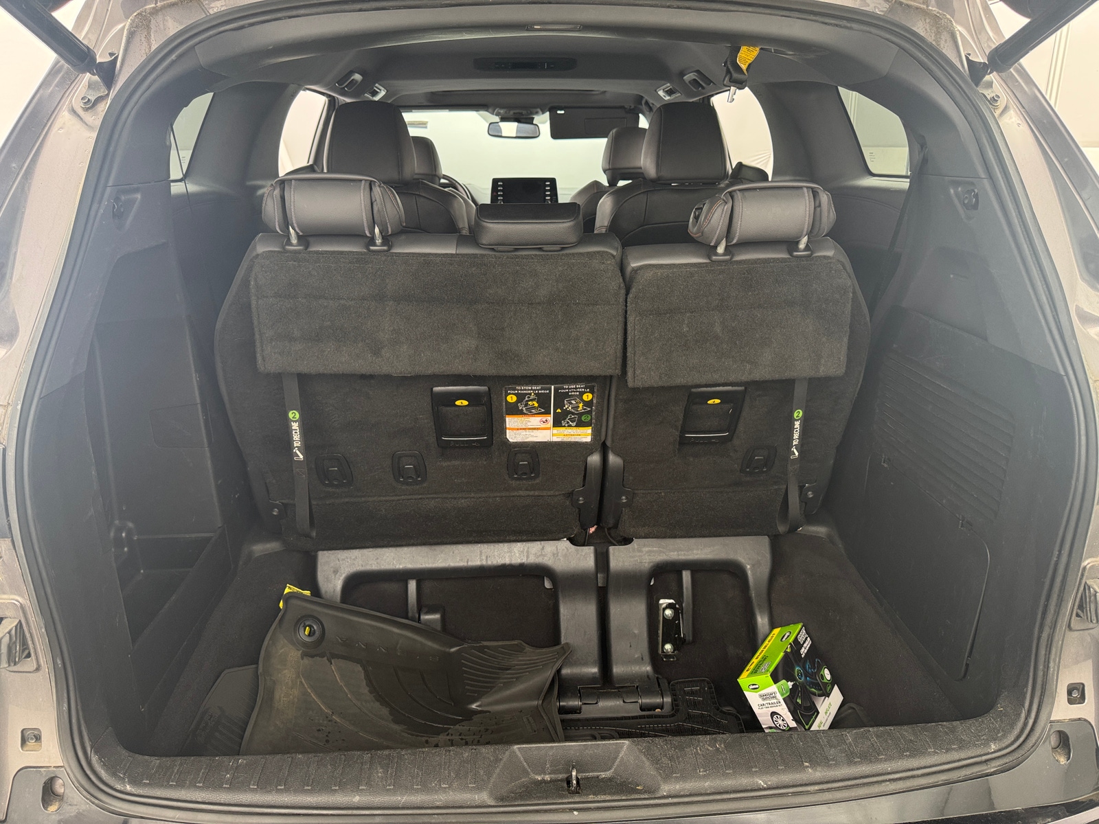 Thumbnail: 2021 Toyota Sienna - 6