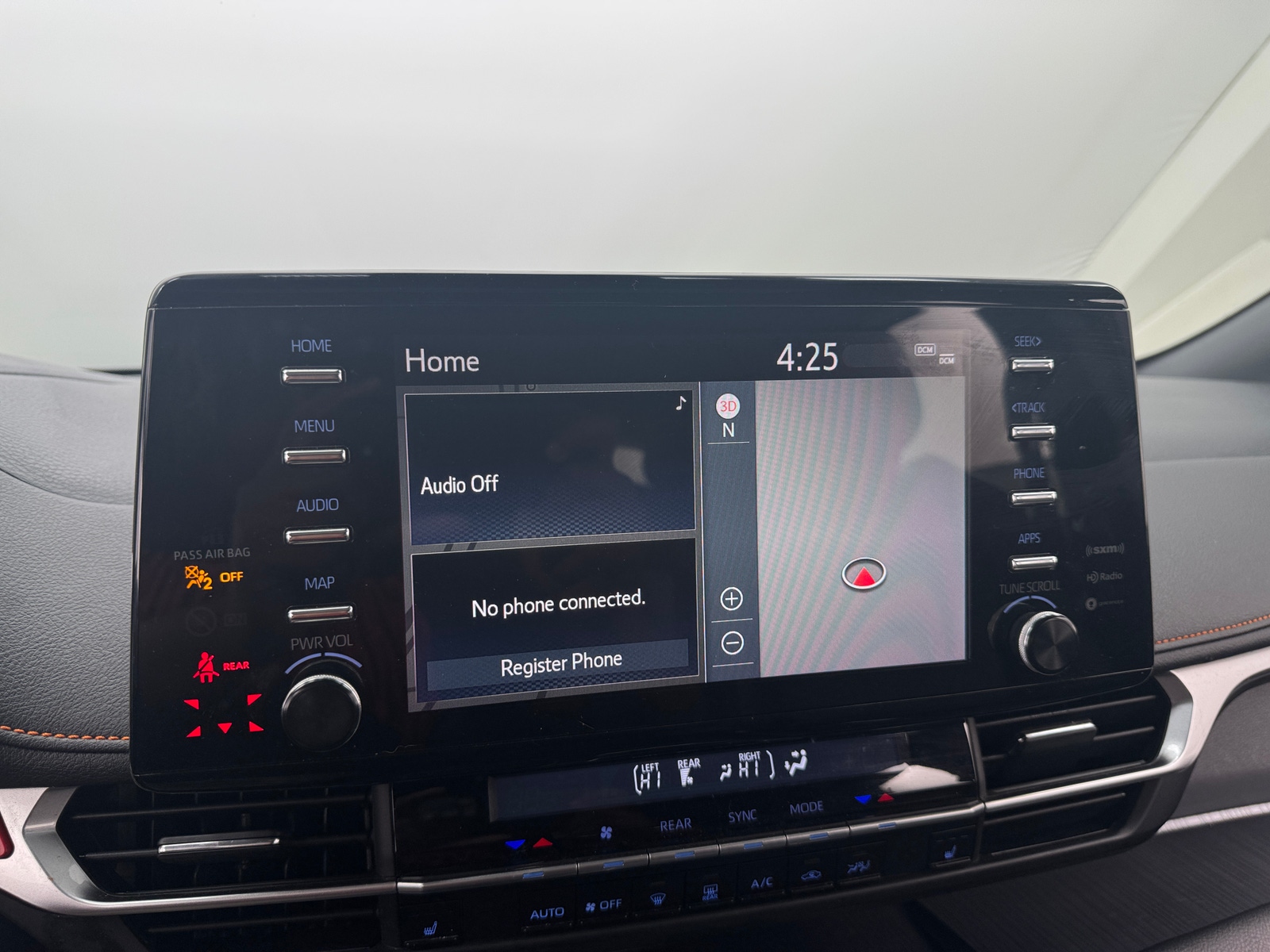 Thumbnail: 2021 Toyota Sienna - 3