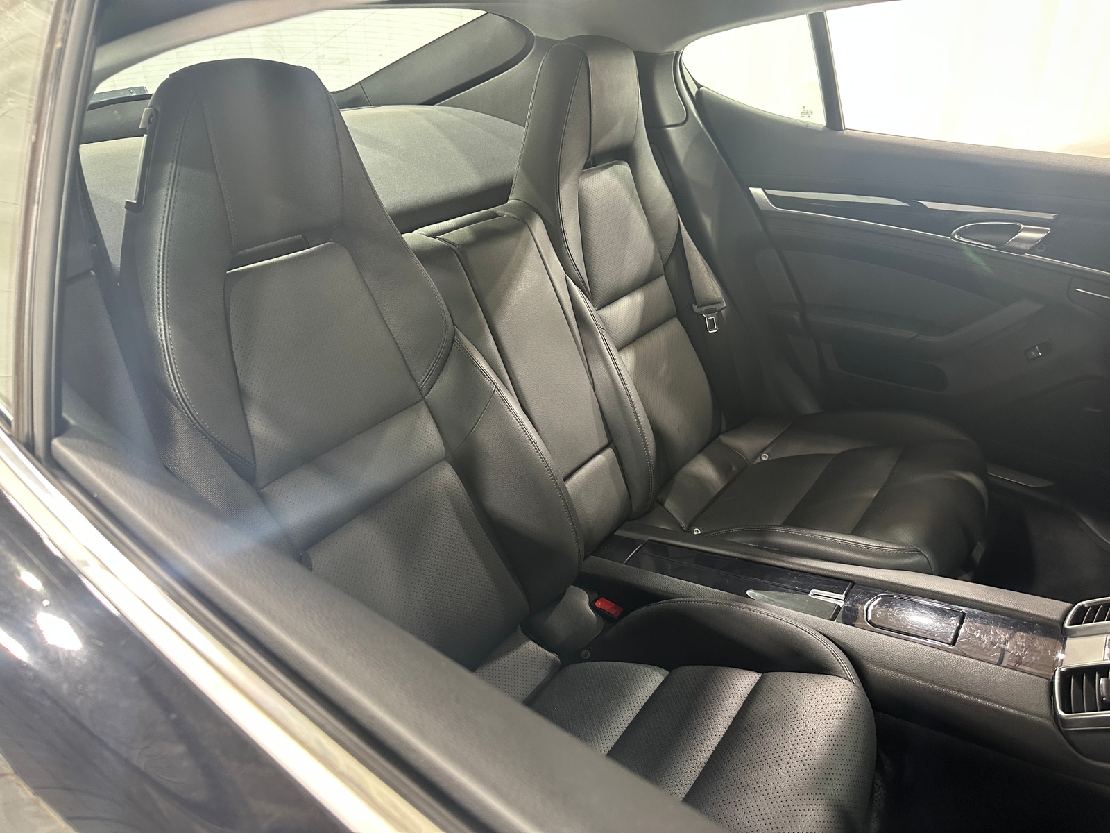 Thumbnail: 2015 Porsche Panamera - 5