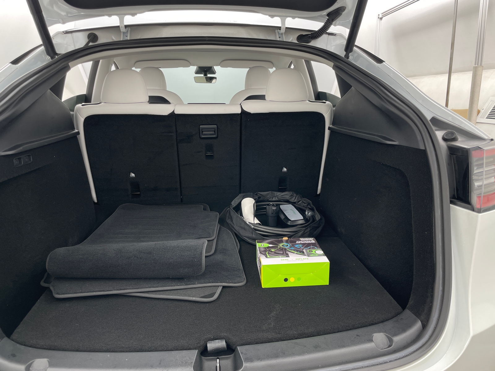 Thumbnail: 2023 Tesla Model Y - 6