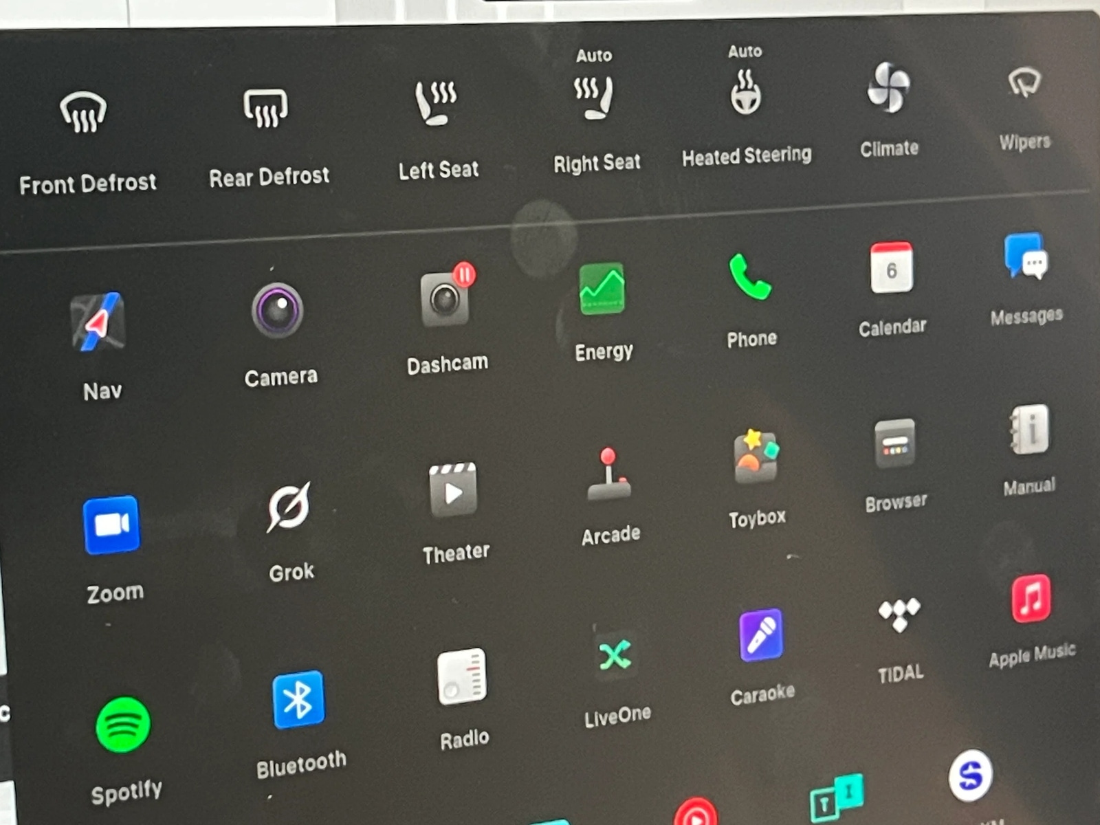 Thumbnail: 2023 Tesla Model Y - 3