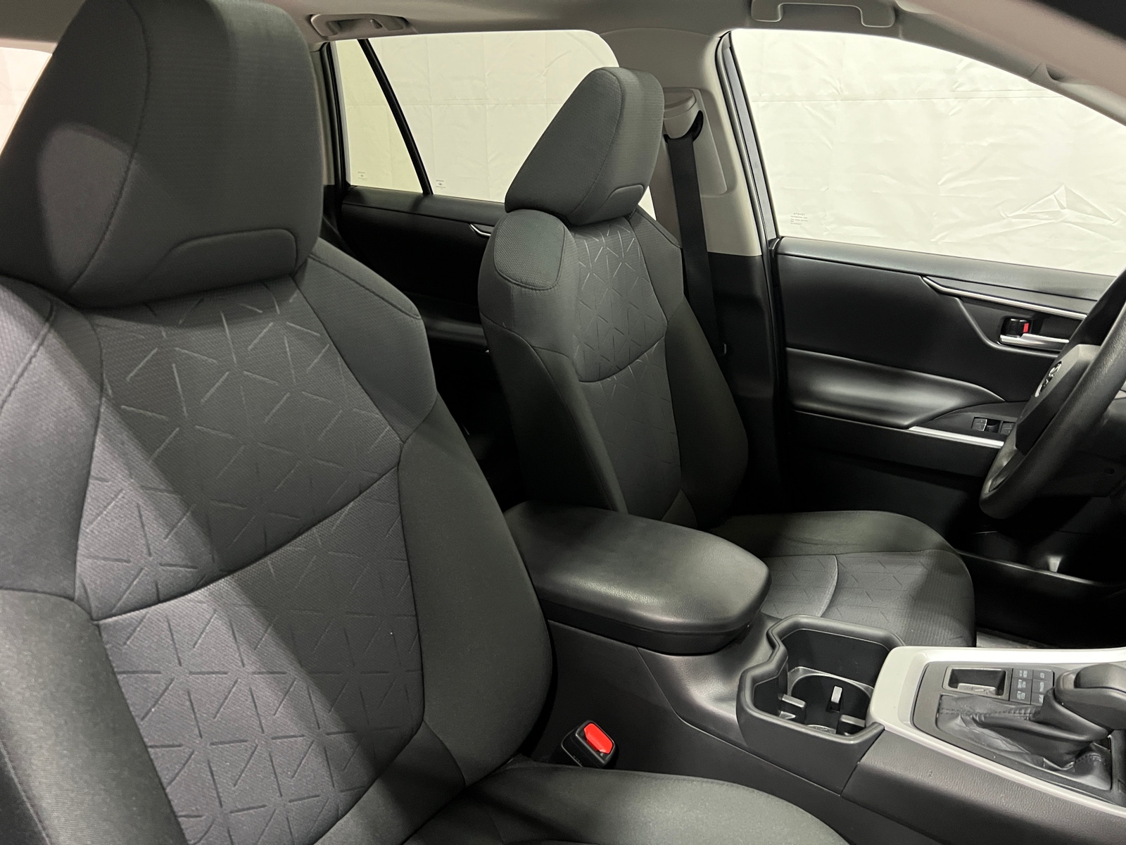 Thumbnail: 2025 Toyota RAV4 - 2