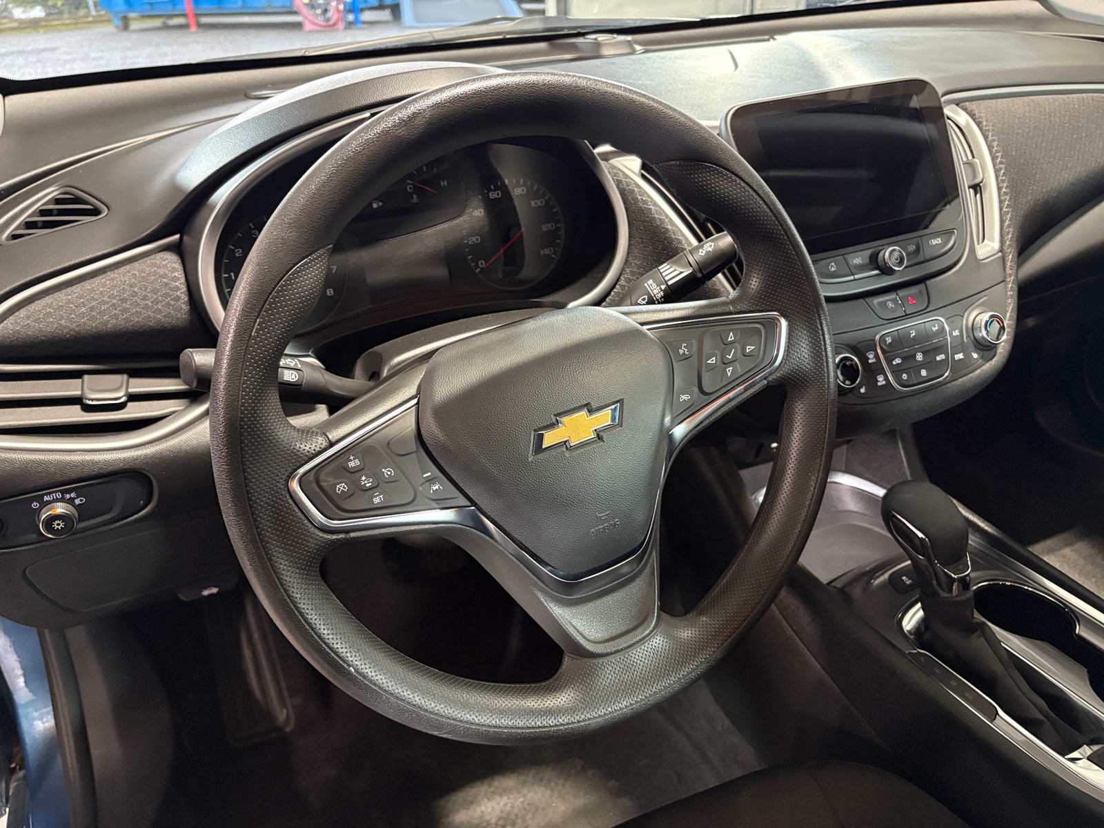 Thumbnail: 2024 Chevrolet Malibu - 5