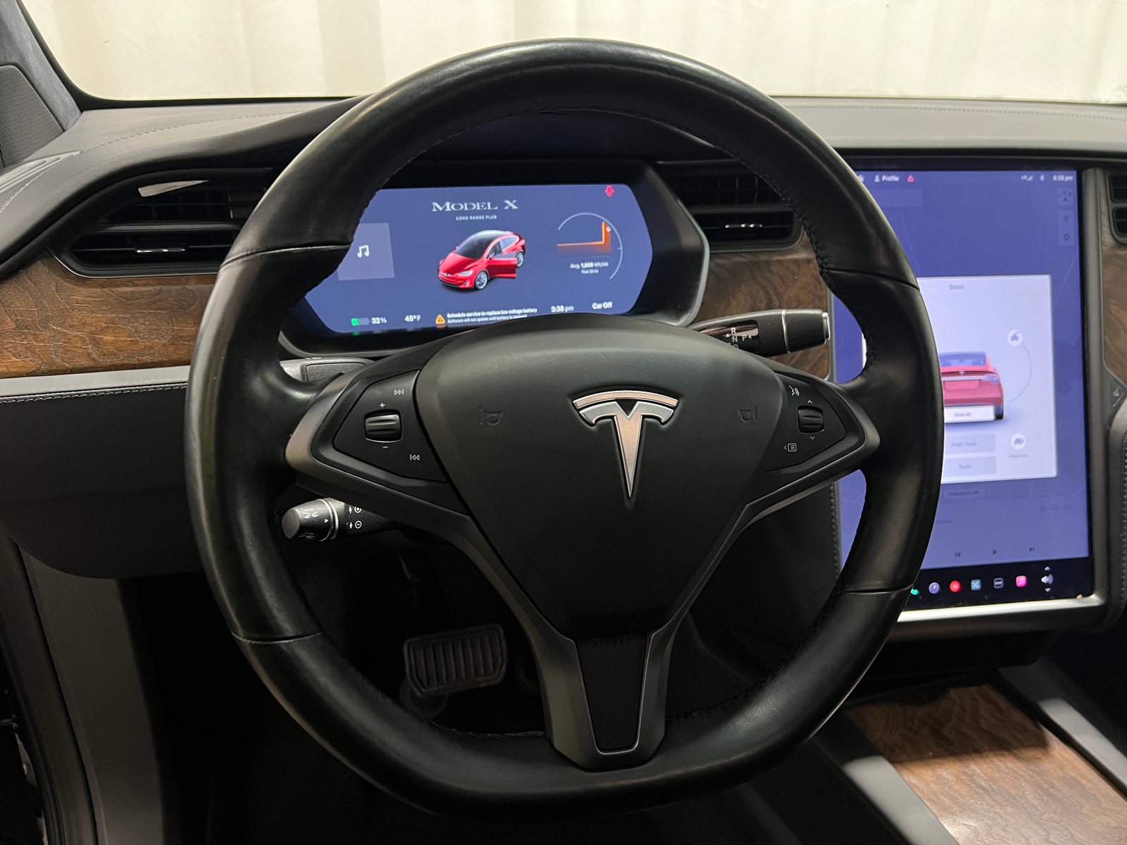 Thumbnail: 2020 Tesla Model X - 4