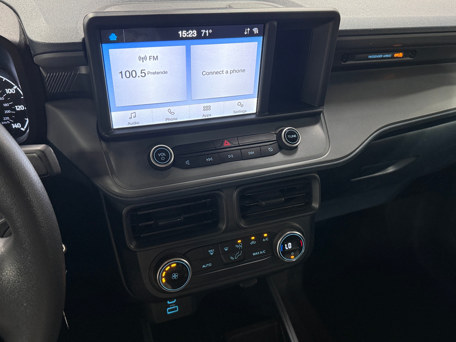 Thumbnail: 2022 Ford Maverick - 4