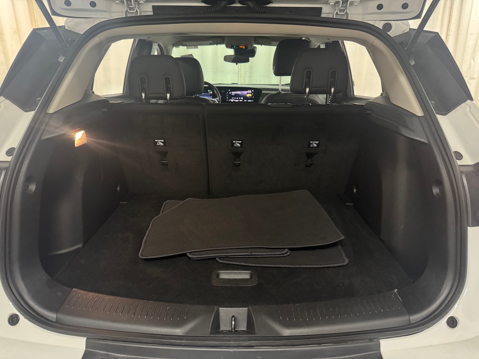 Thumbnail: 2025 Buick Encore GX - 6