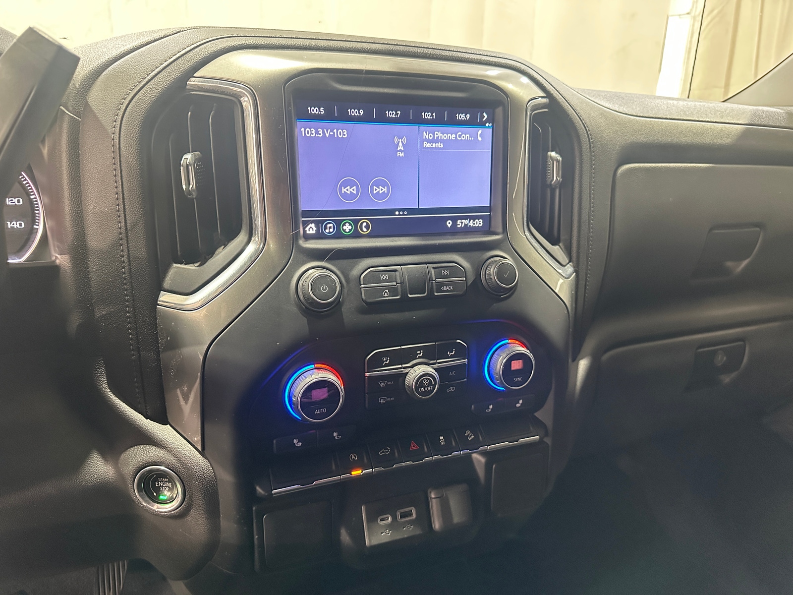 Thumbnail: 2020 Chevrolet Silverado 1500 - 4