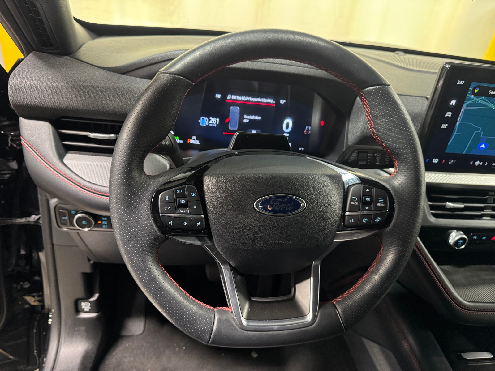 Thumbnail: 2025 Ford Explorer - 5