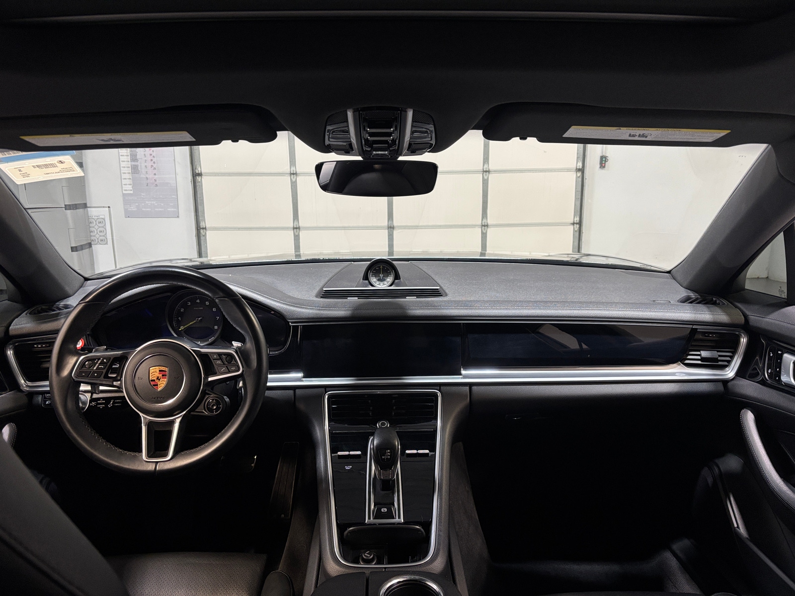 Thumbnail: 2018 Porsche Panamera - 2