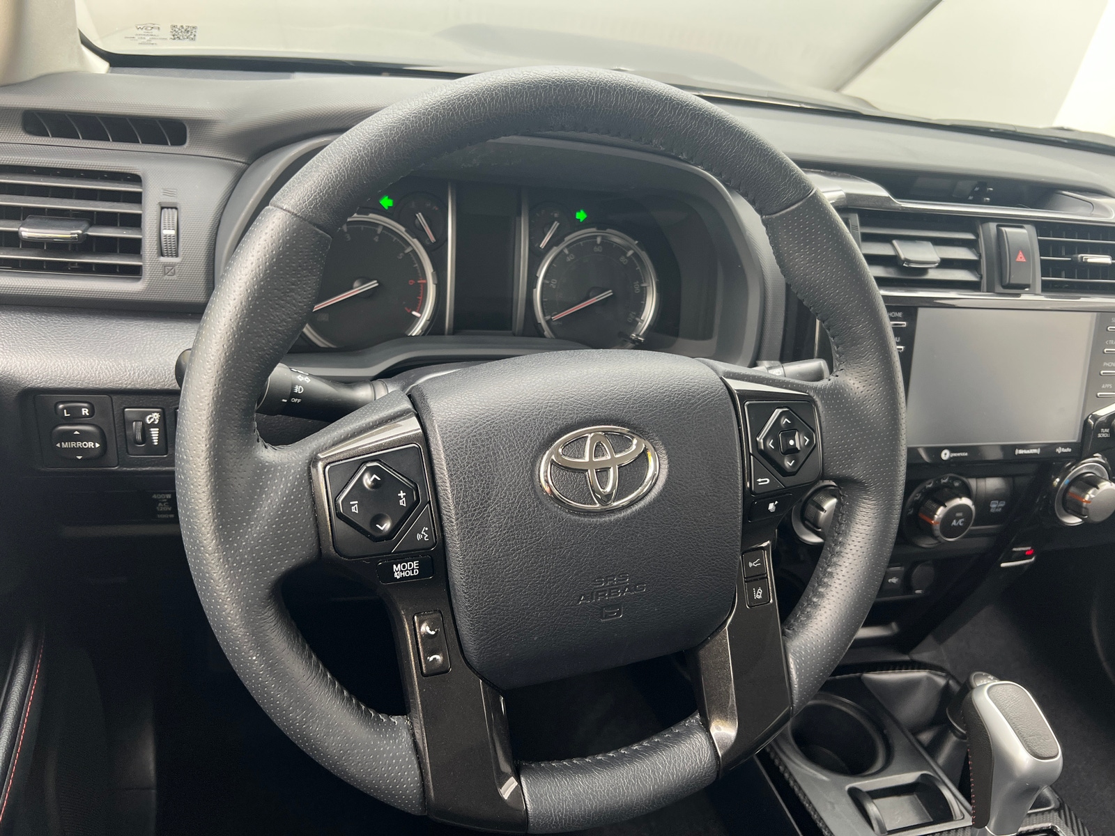 Thumbnail: 2022 Toyota 4Runner - 4