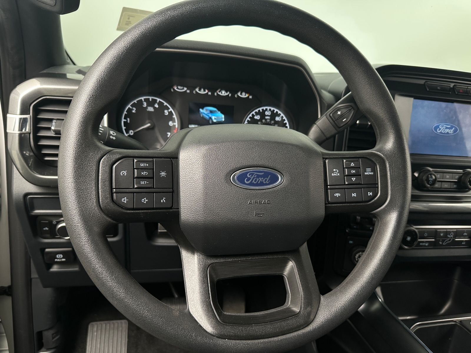 Thumbnail: 2022 Ford Econoline - 5