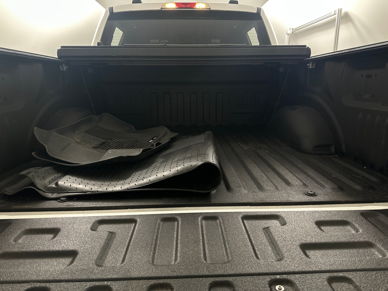 Thumbnail: 2022 Ford Econoline - 7