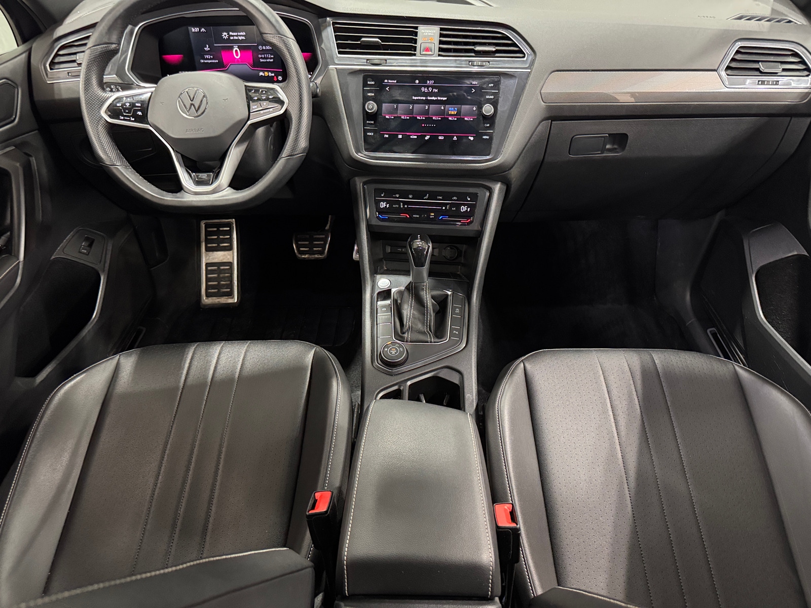 Thumbnail: 2022 Volkswagen Tiguan - 2