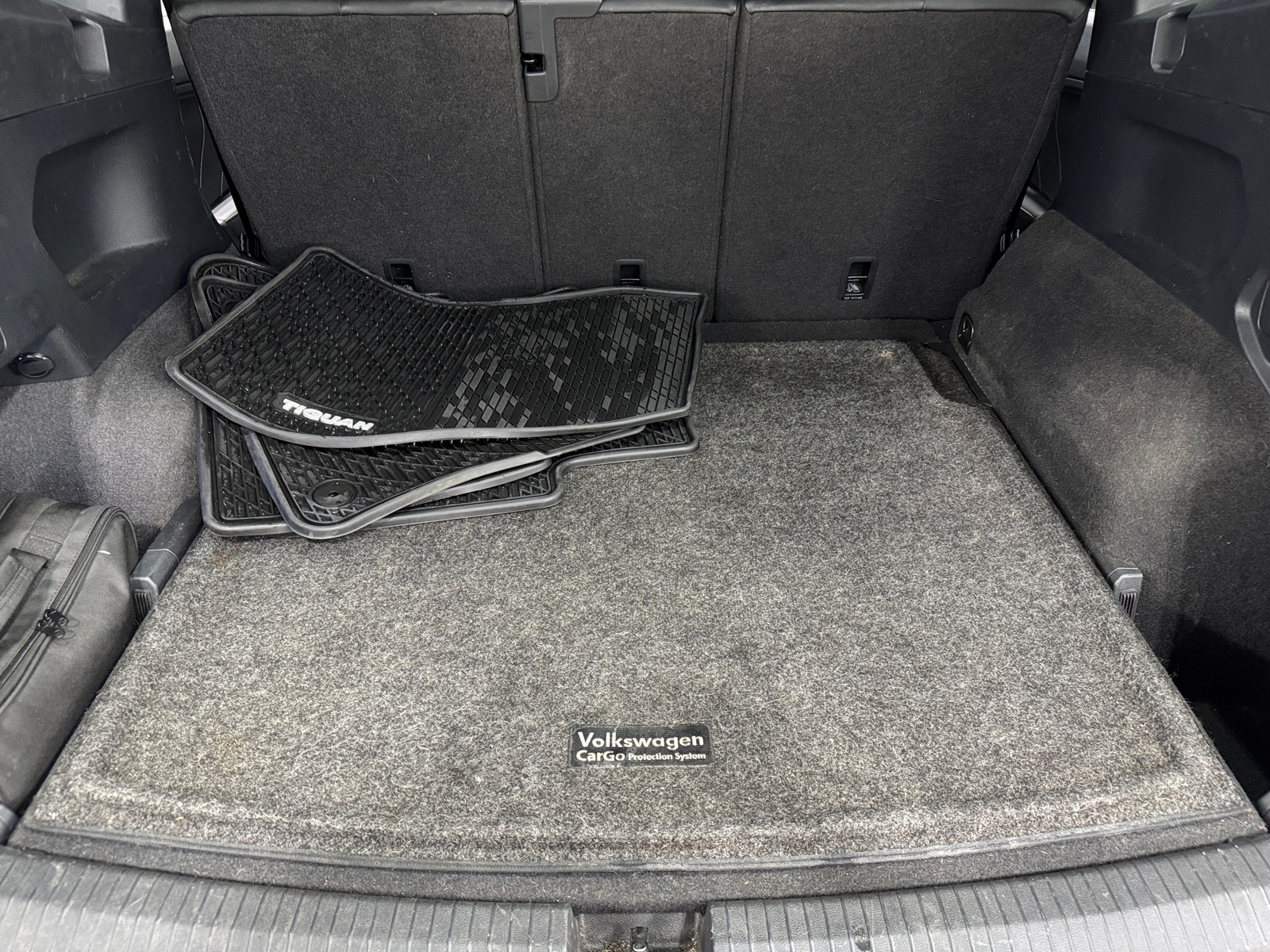 Thumbnail: 2022 Volkswagen Tiguan - 6