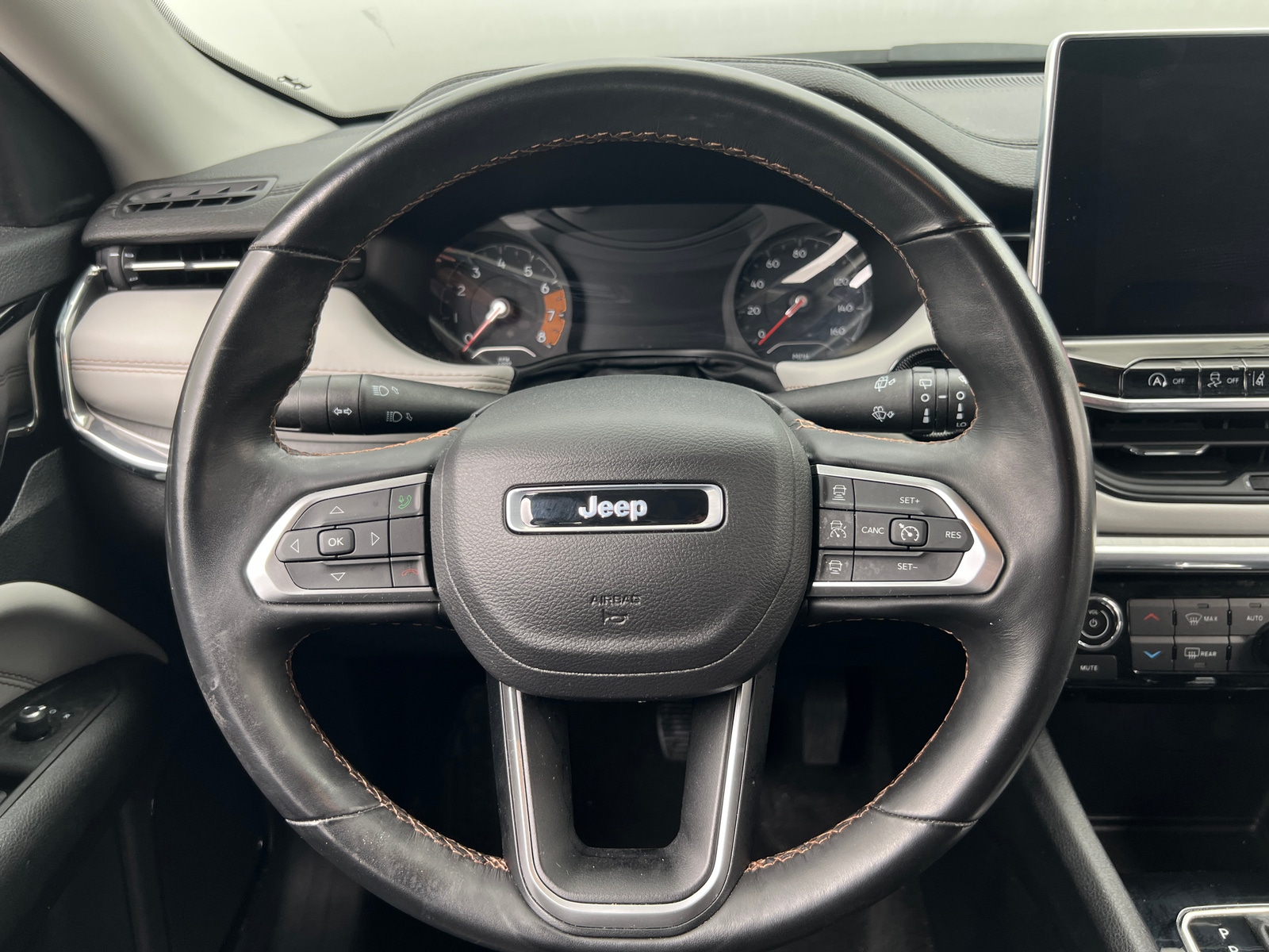 Thumbnail: 2022 Jeep Compass - 4