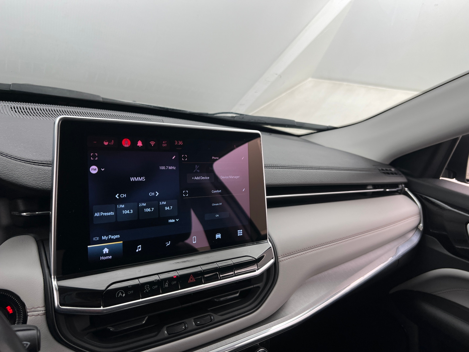 Thumbnail: 2022 Jeep Compass - 3