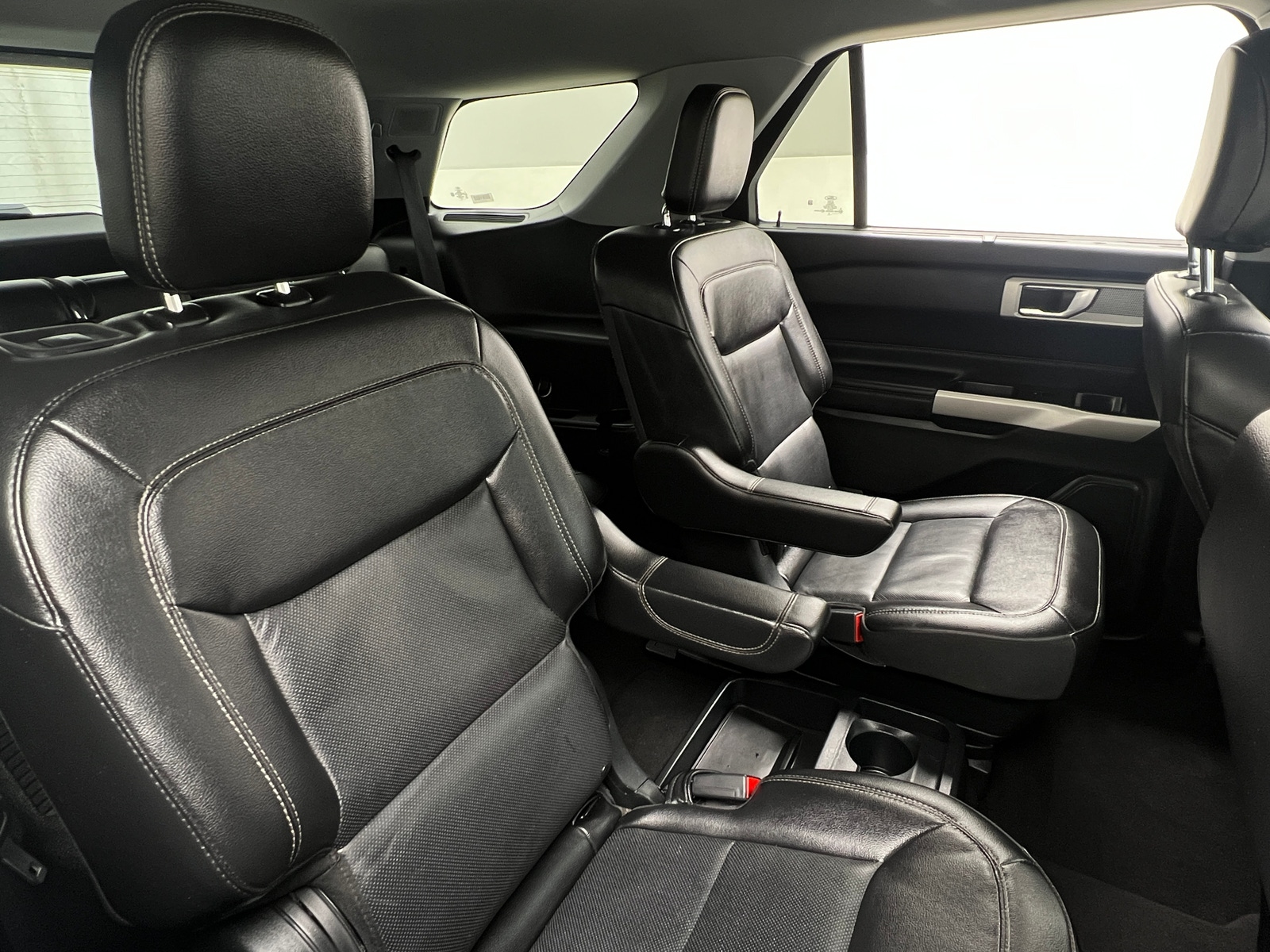 Thumbnail: 2021 Ford Explorer - 5