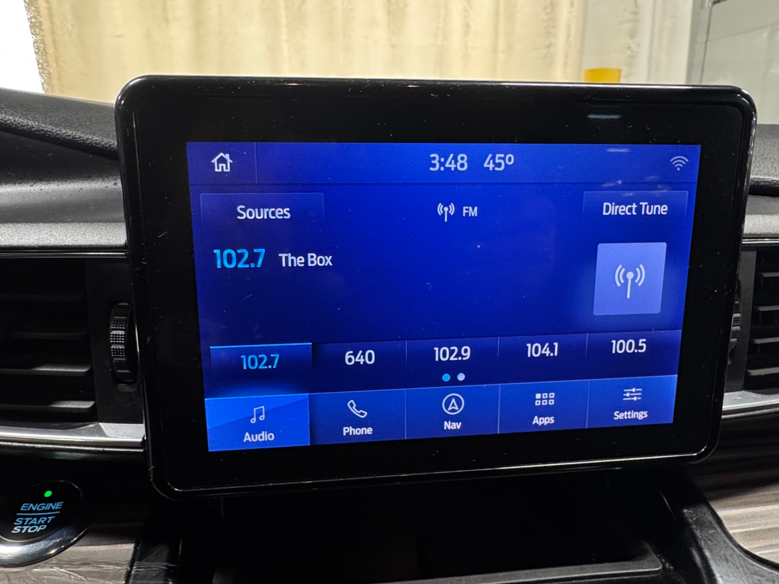 Thumbnail: 2021 Ford Explorer - 3