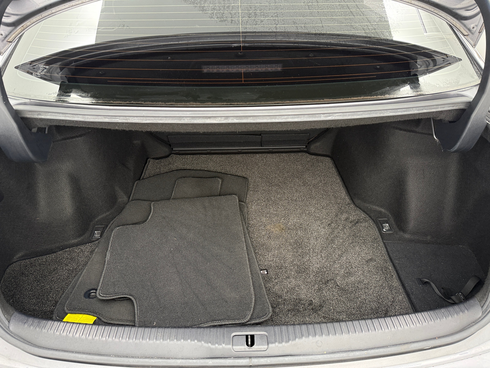 Thumbnail: 2020 Lexus IS - 6