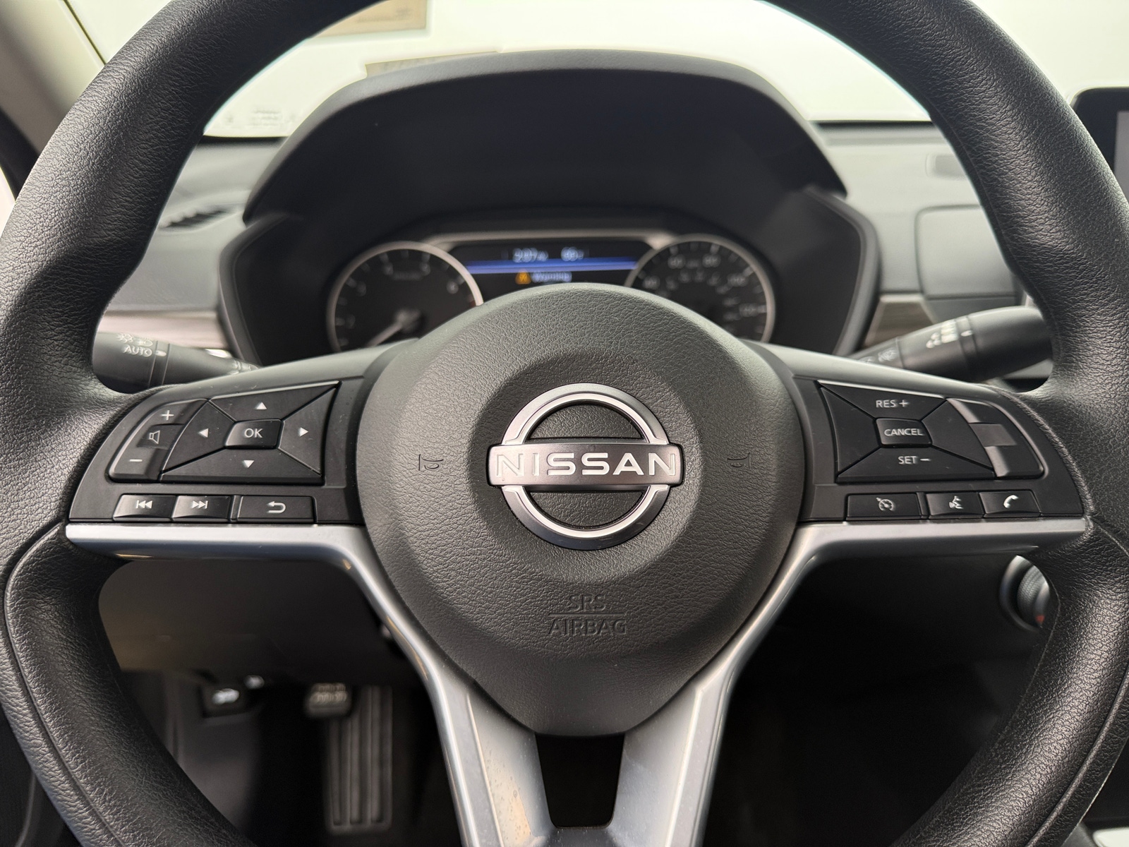 Thumbnail: 2025 Nissan Altima - 5