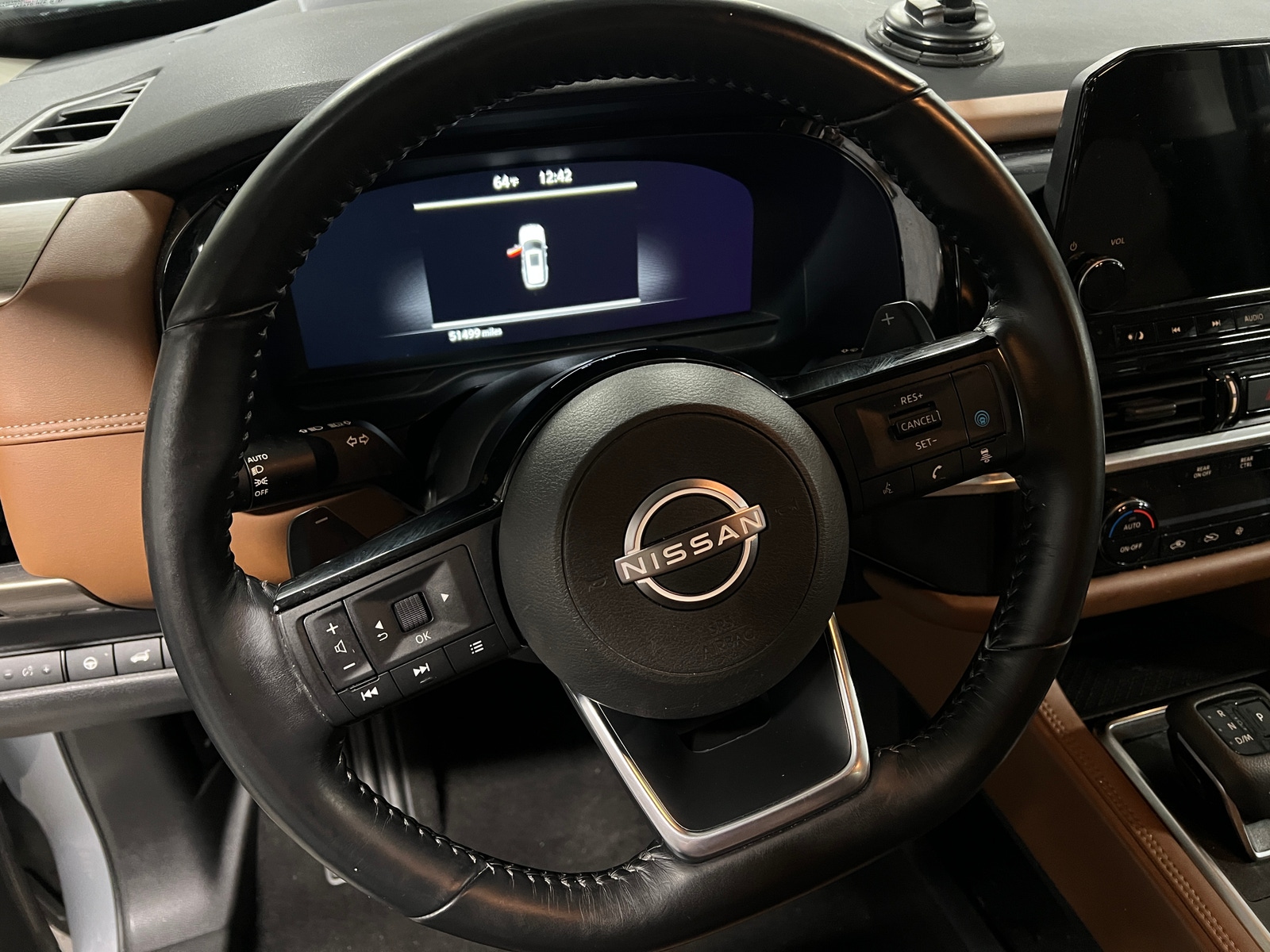 Thumbnail: 2023 Nissan Pathfinder - 4