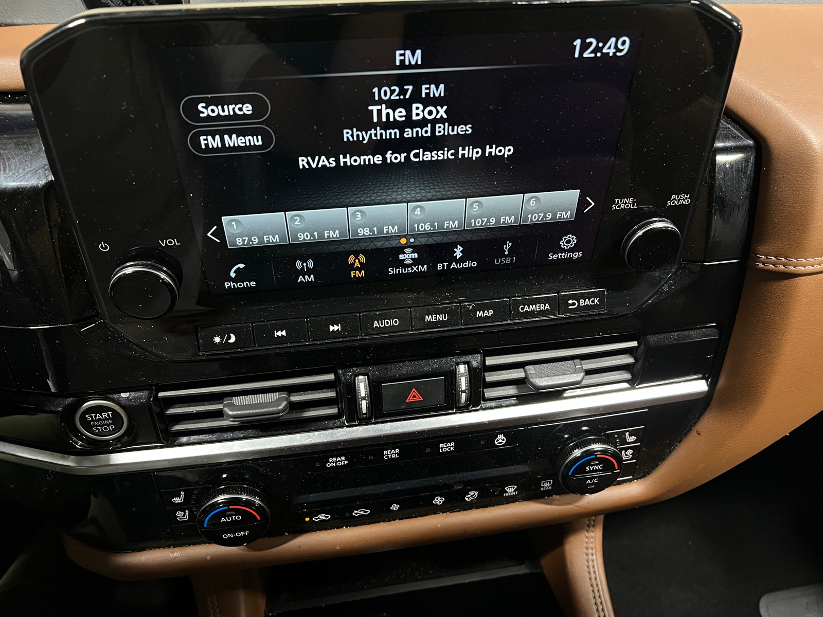 Thumbnail: 2023 Nissan Pathfinder - 3