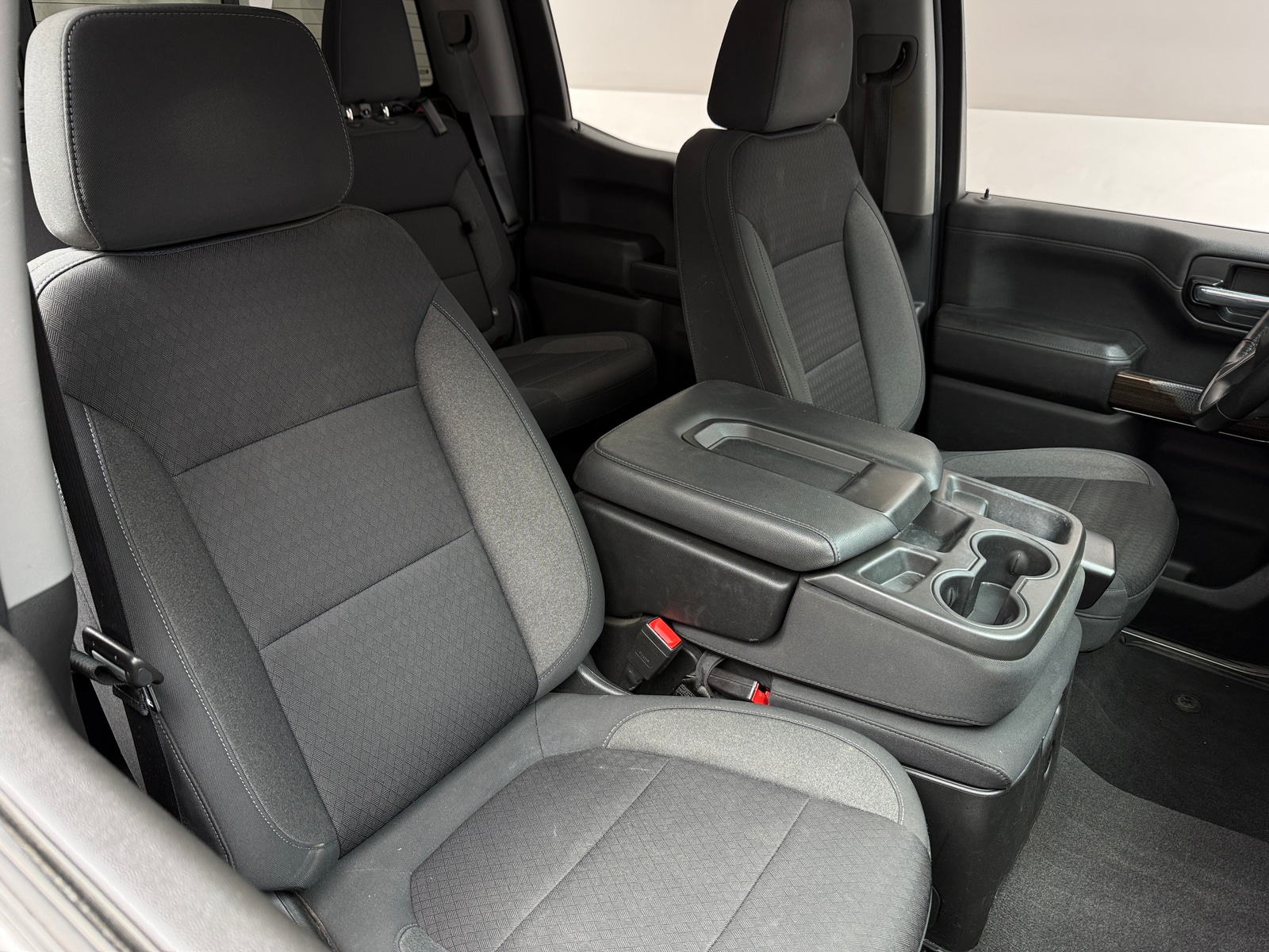 Thumbnail: 2021 Chevrolet Silverado 1500 - 2