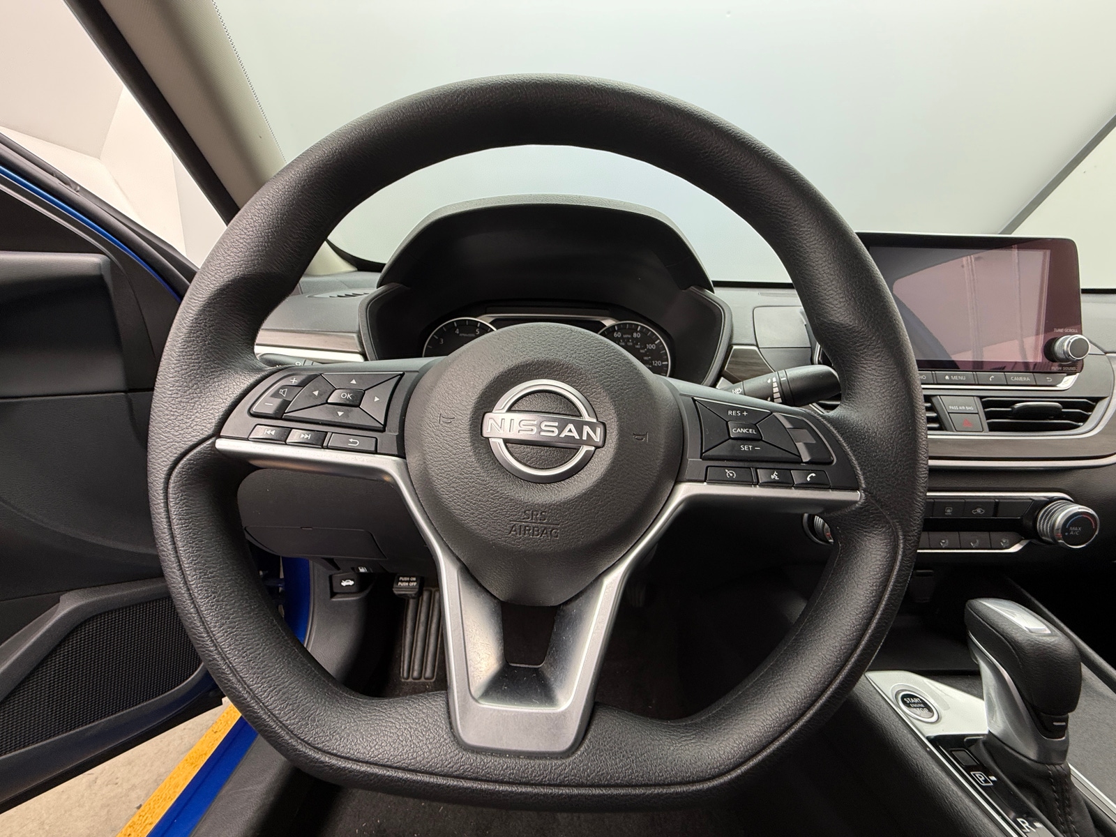 Thumbnail: 2025 Nissan Altima - 5