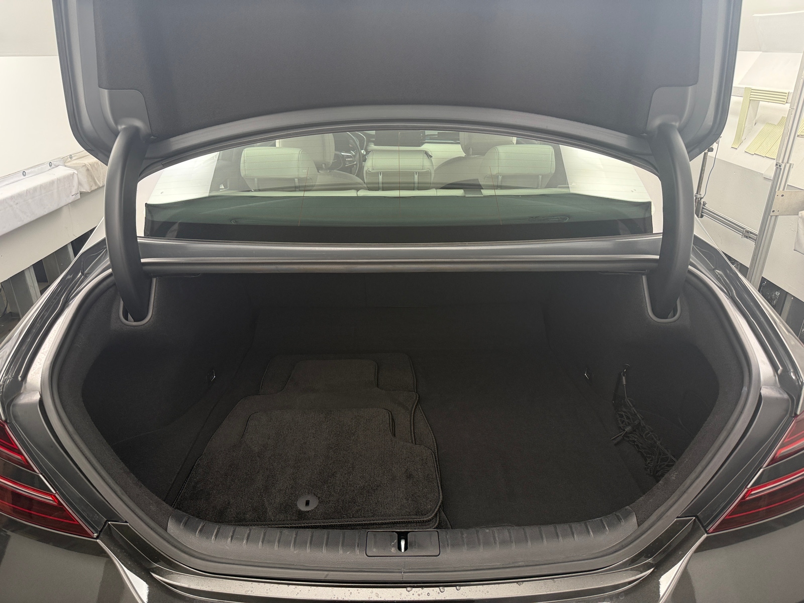 Thumbnail: 2025 Genesis G70 - 6